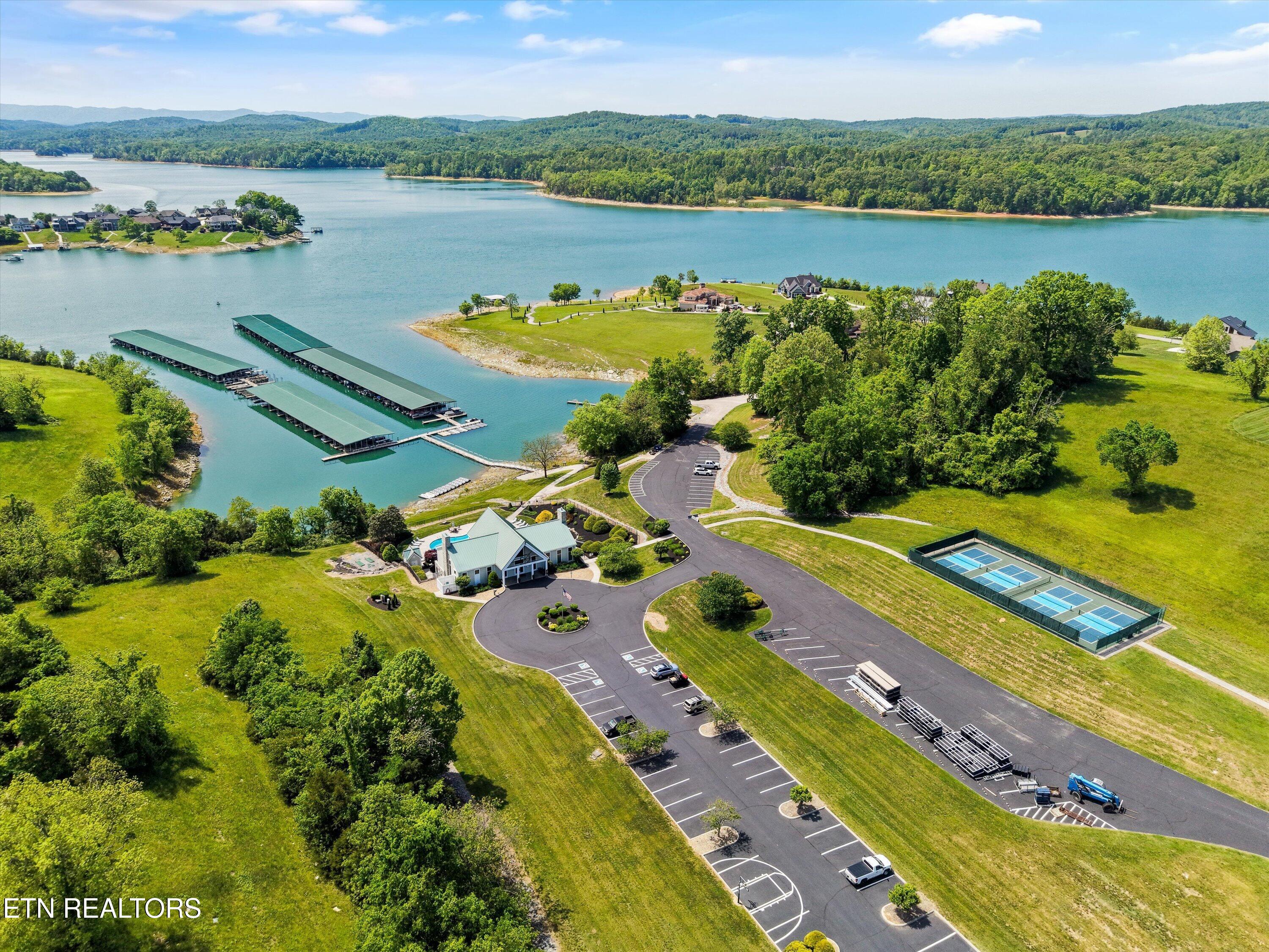 4762 Russell Brothers Road Sharps Chapel TN 37866