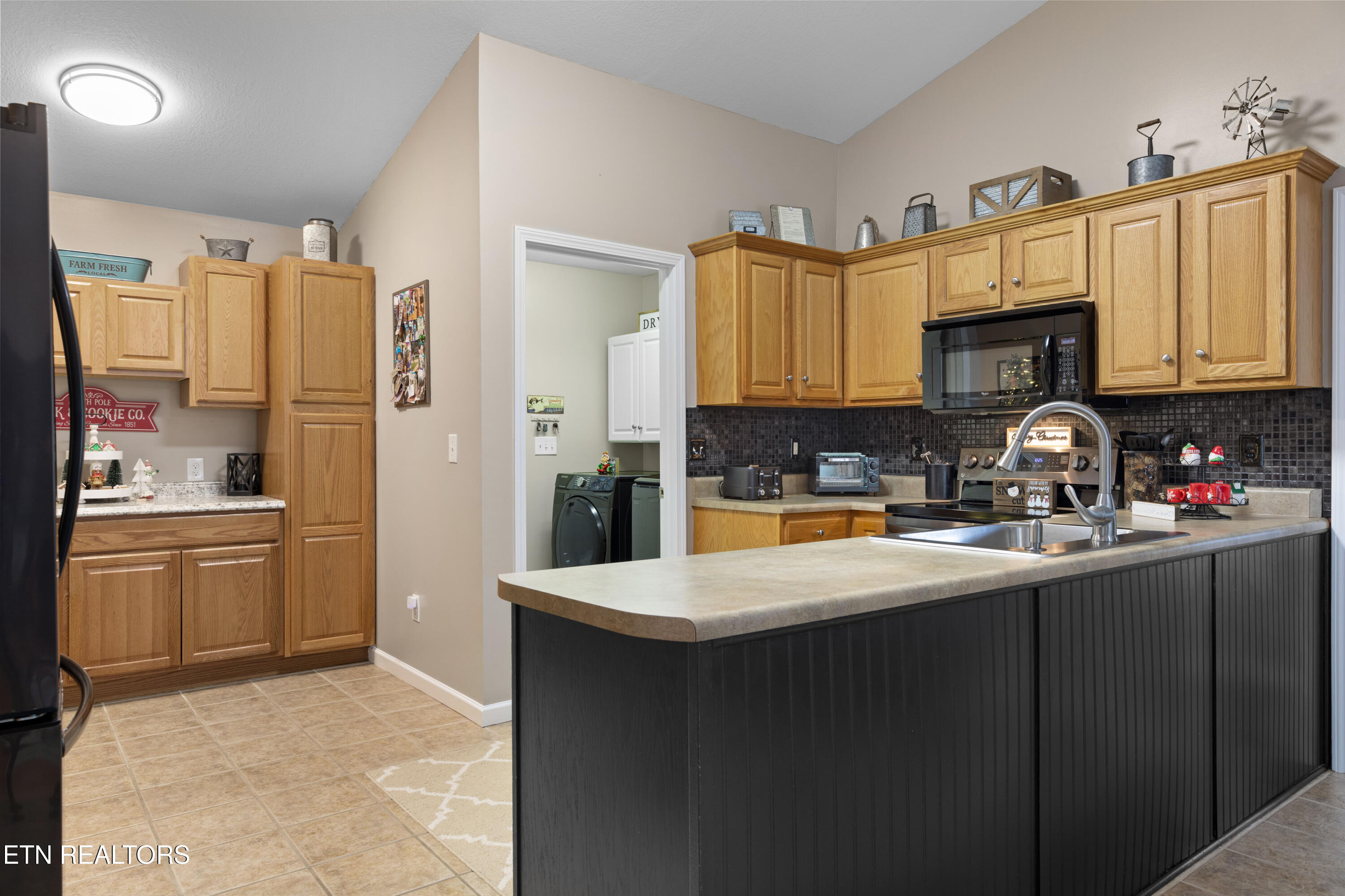 118 Country Way Road Vonore TN 37885