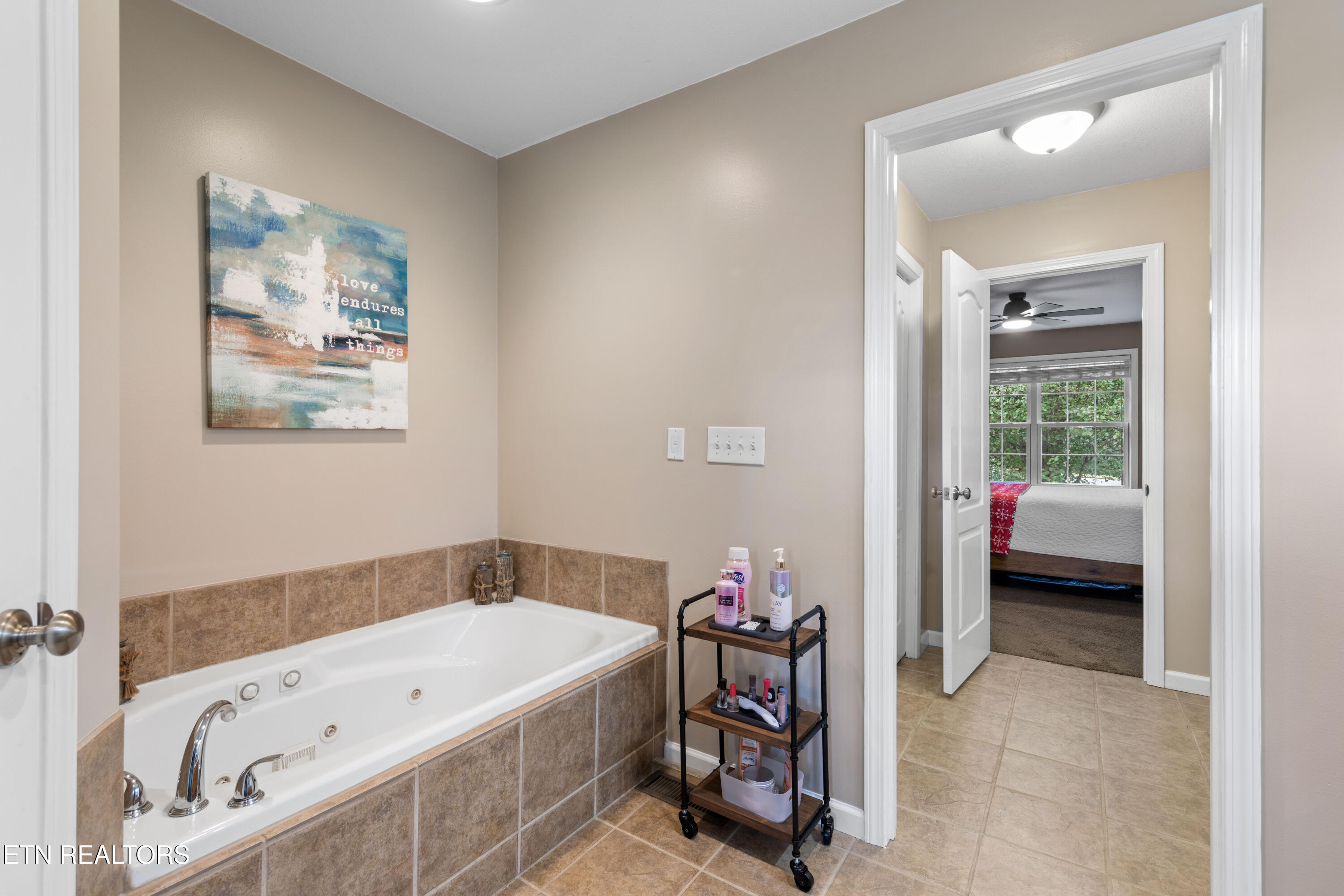 118 Country Way Road Vonore TN 37885