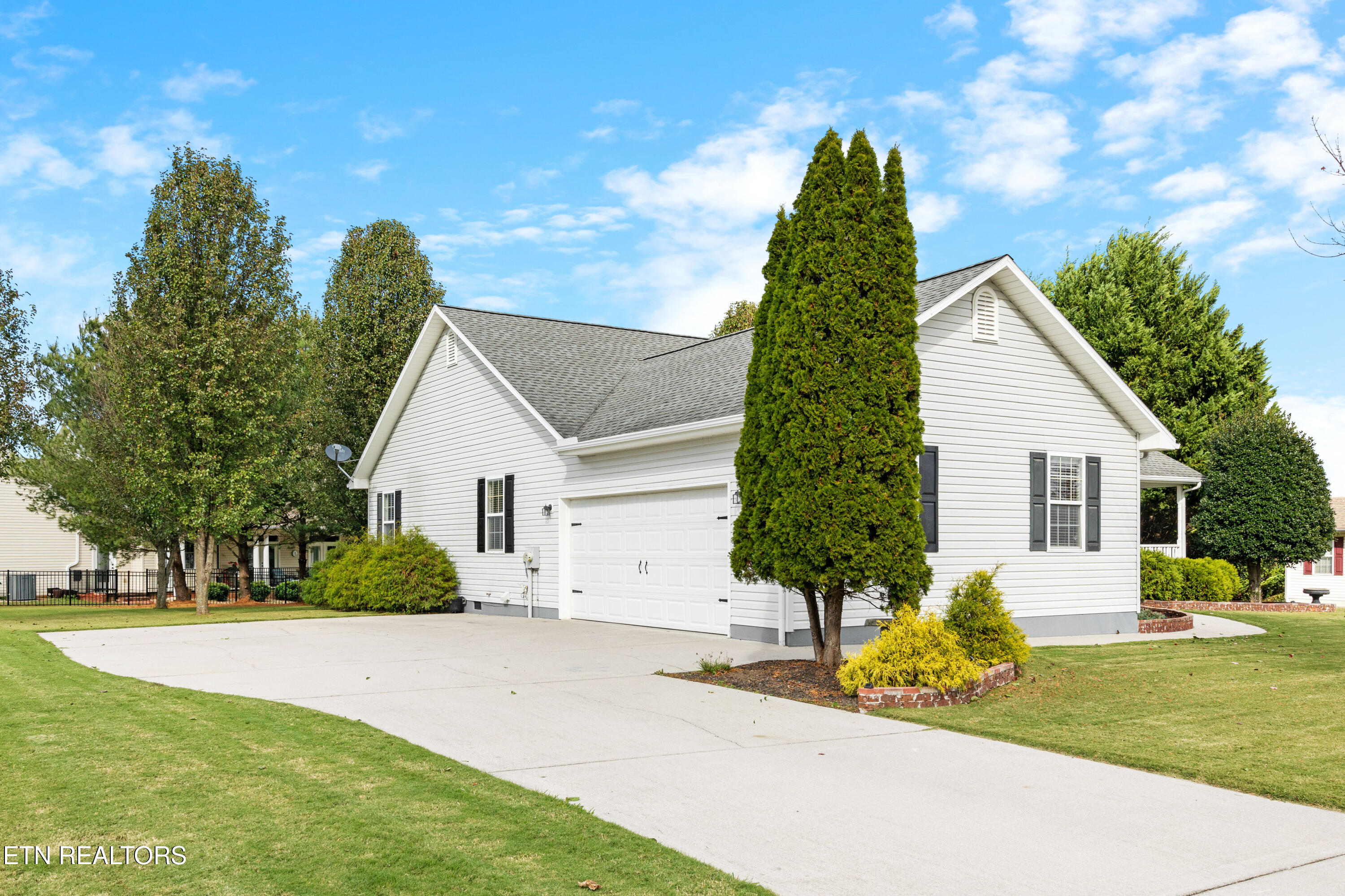 118 Country Way Road Vonore TN 37885