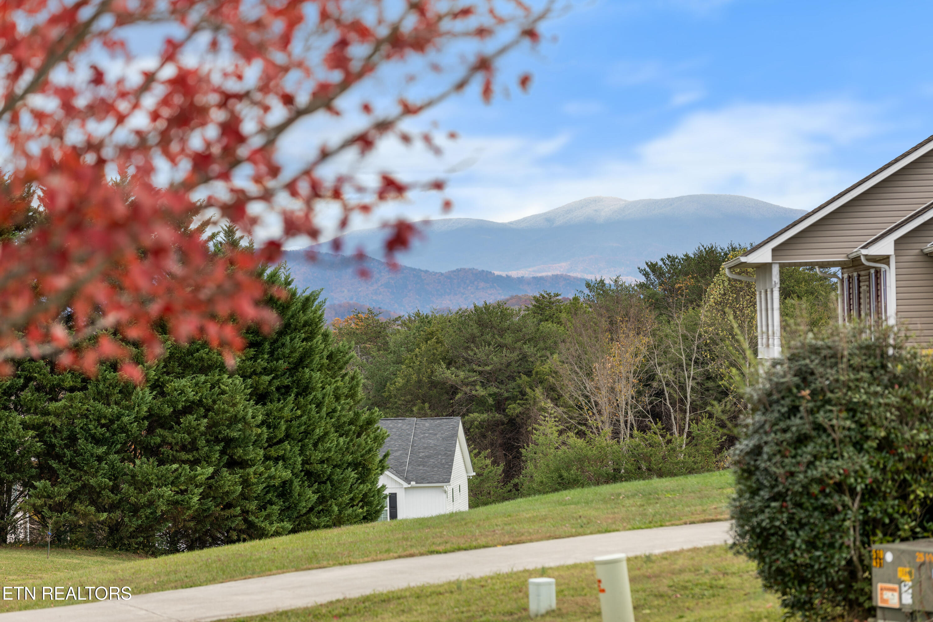 118 Country Way Road Vonore TN 37885