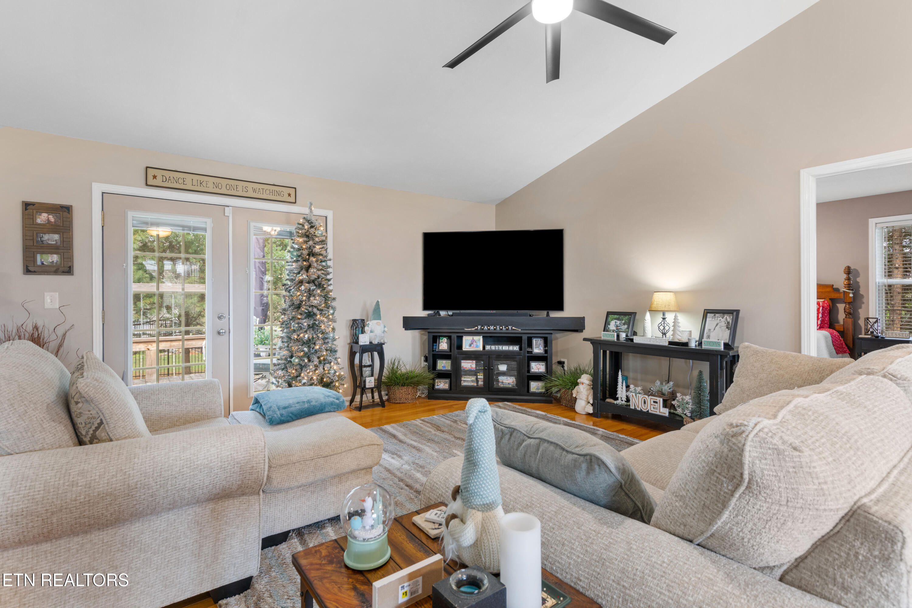 118 Country Way Road Vonore TN 37885