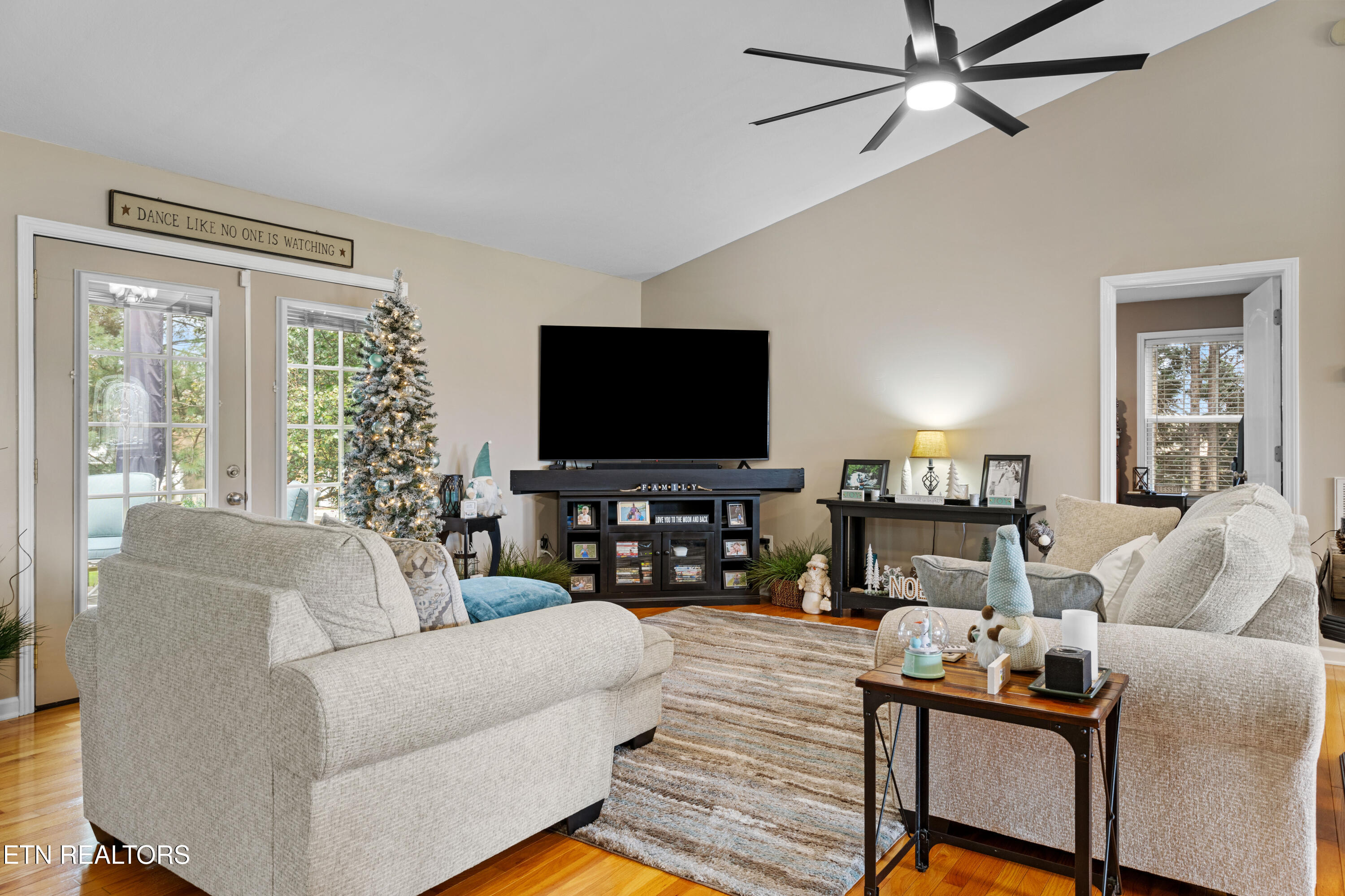 118 Country Way Road Vonore TN 37885