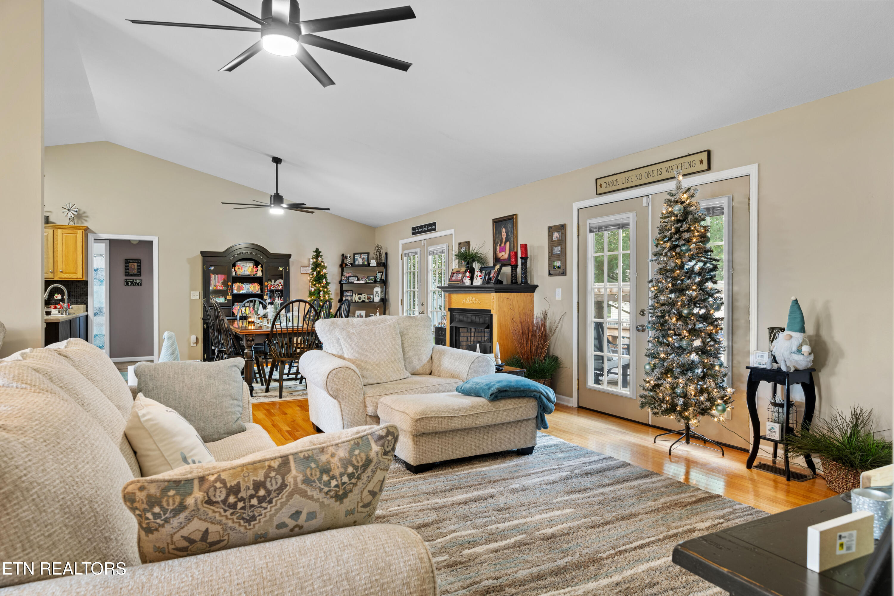 118 Country Way Road Vonore TN 37885