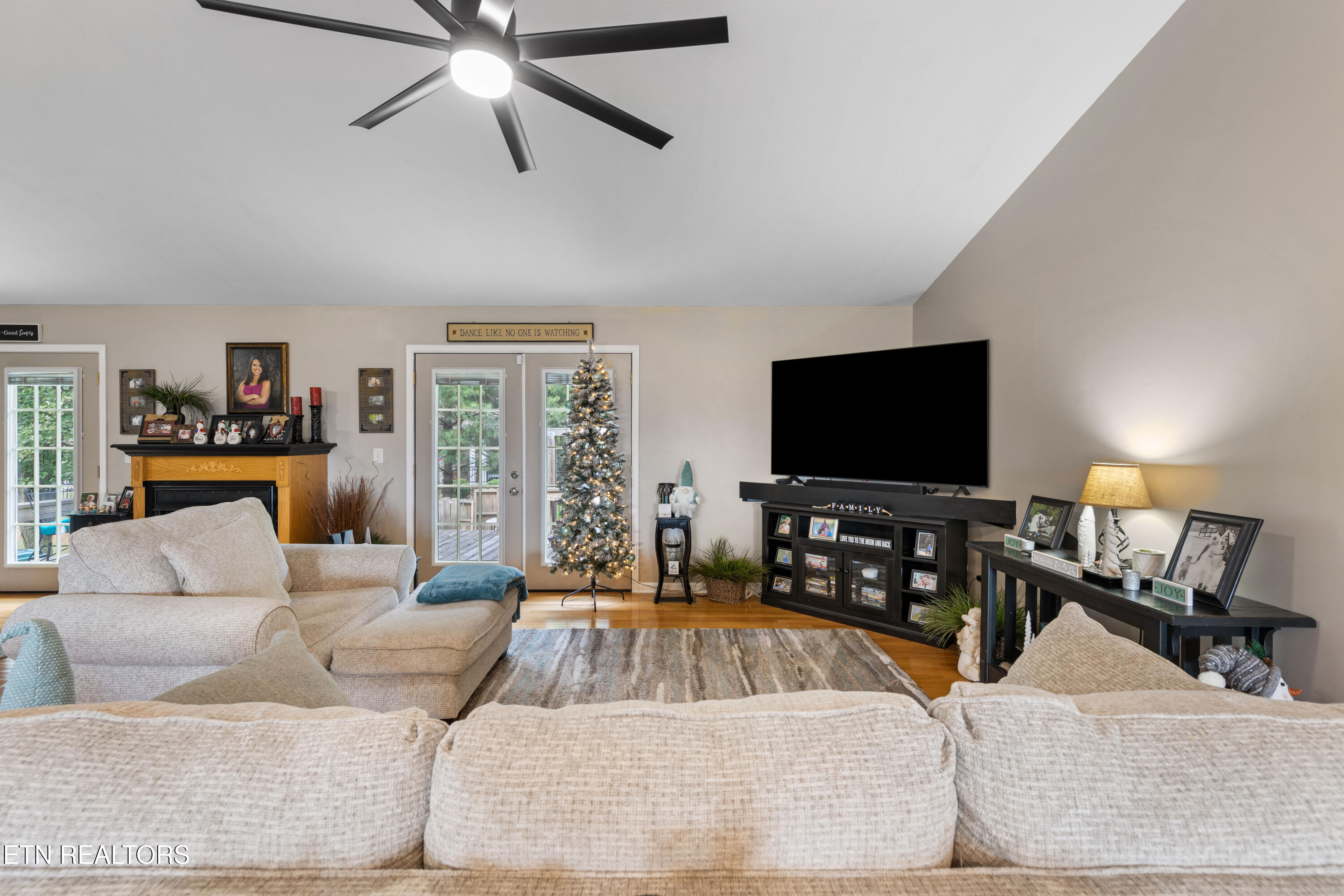 118 Country Way Road Vonore TN 37885