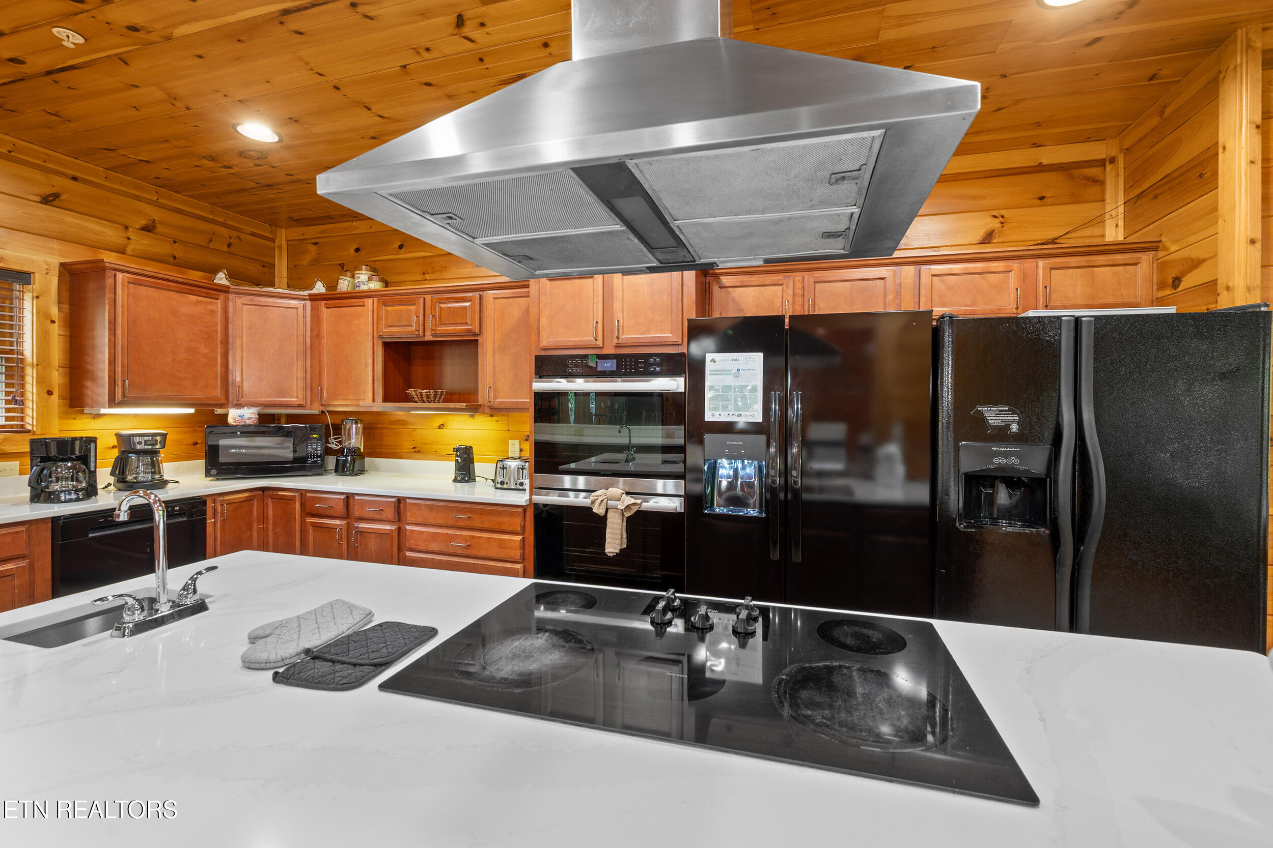 213 Dogwood Point Way Gatlinburg TN 37738