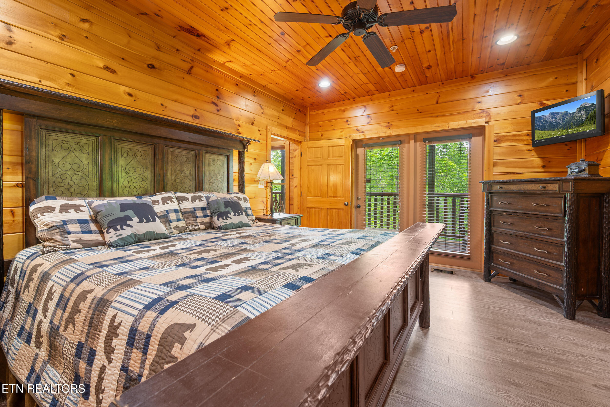 213 Dogwood Point Way Gatlinburg TN 37738