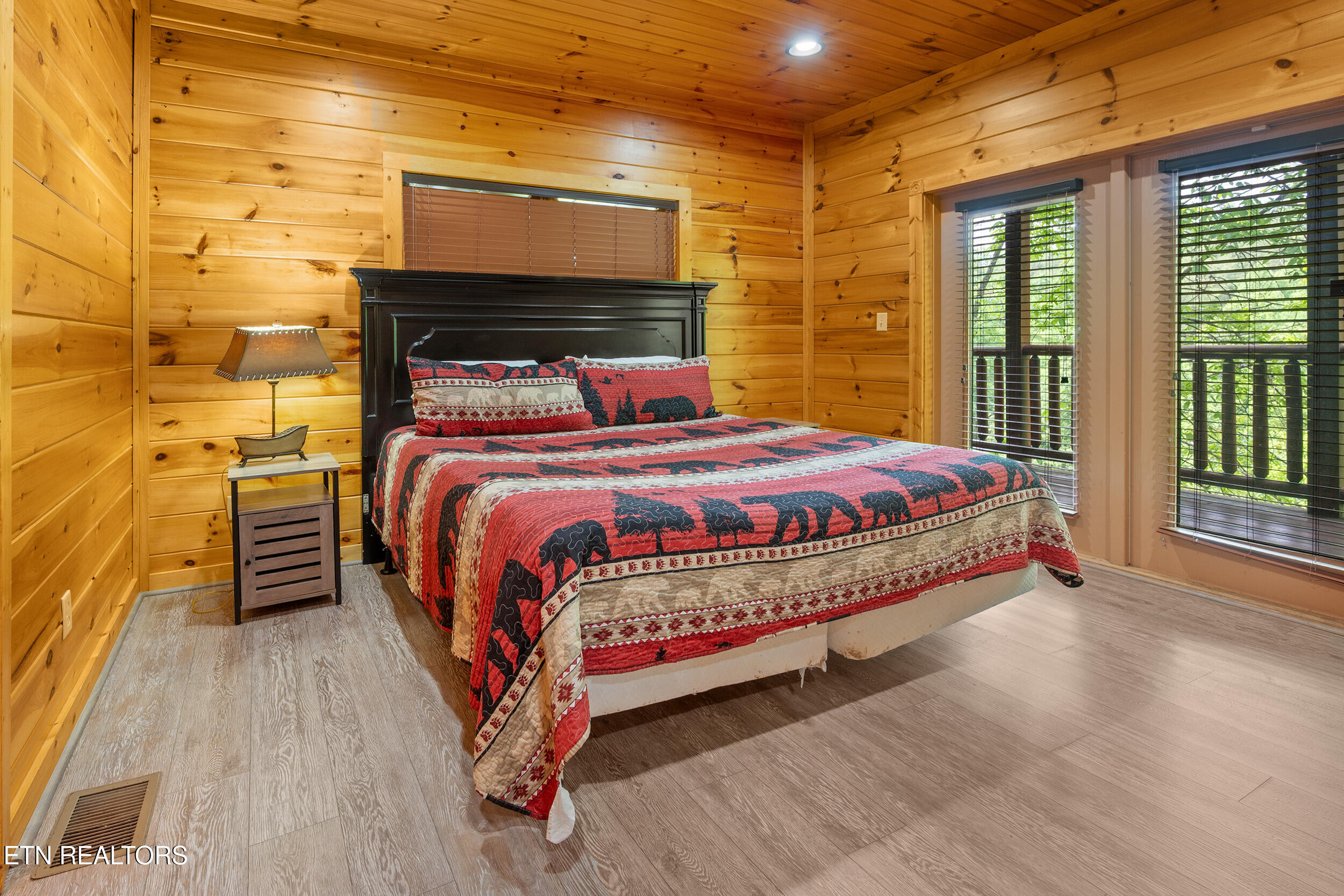 213 Dogwood Point Way Gatlinburg TN 37738