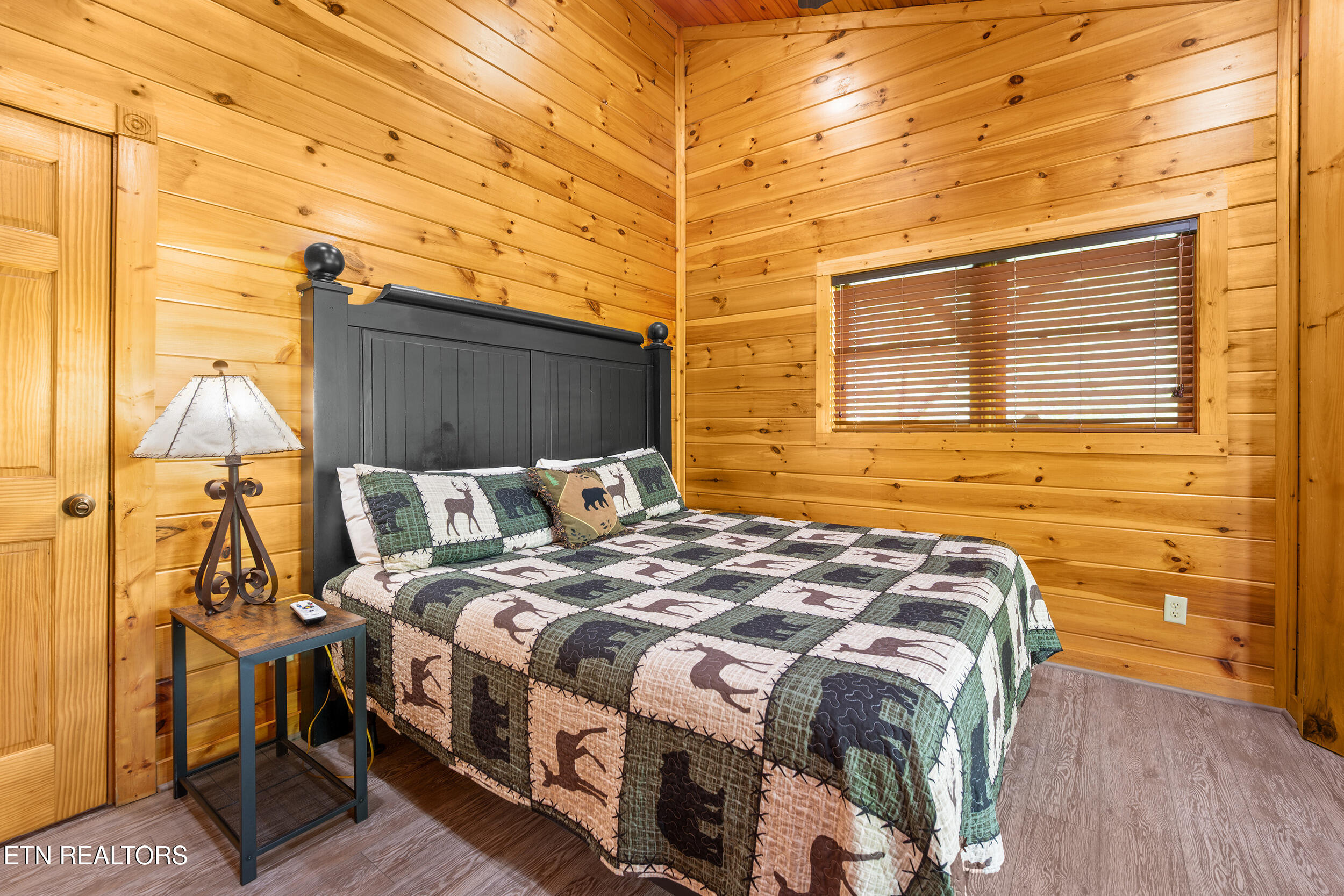 213 Dogwood Point Way Gatlinburg TN 37738
