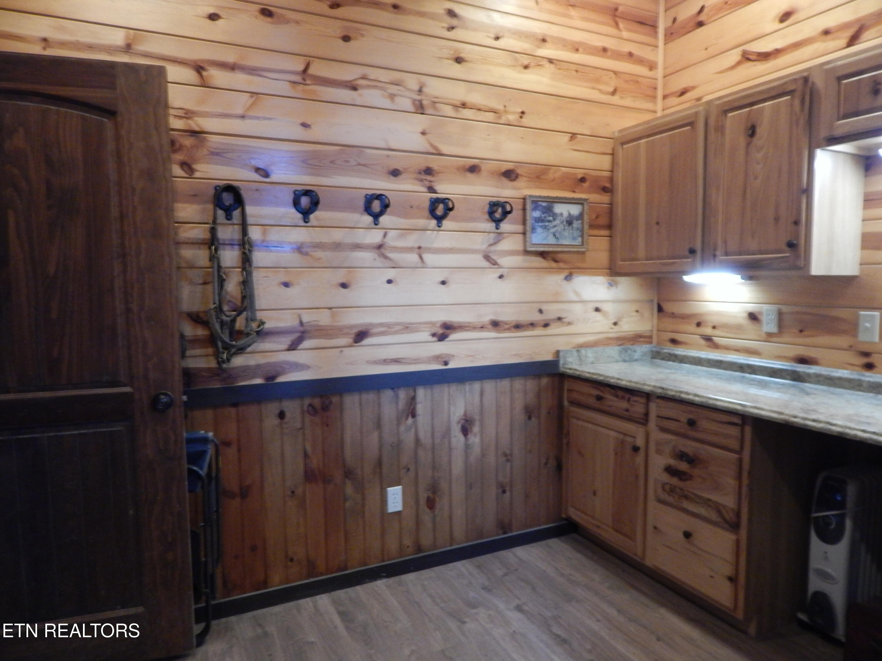 402 Charit Trail Jamestown TN 38556