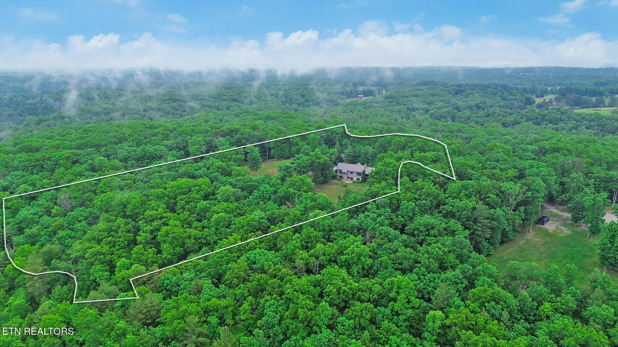 402 Charit Trail Jamestown TN 38556