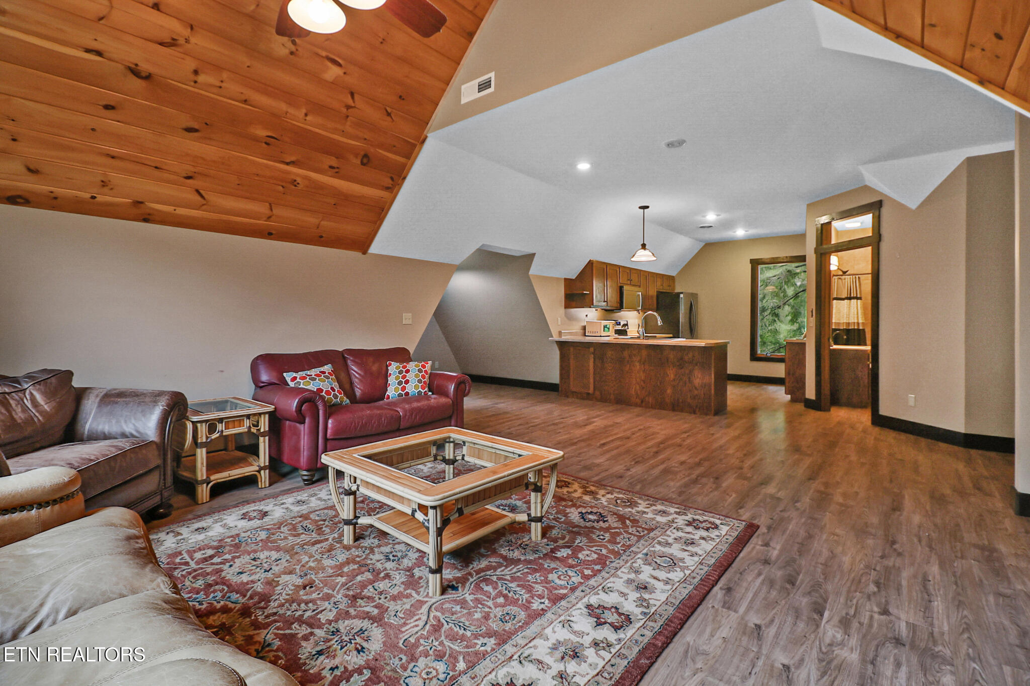 402 Charit Trail Jamestown TN 38556