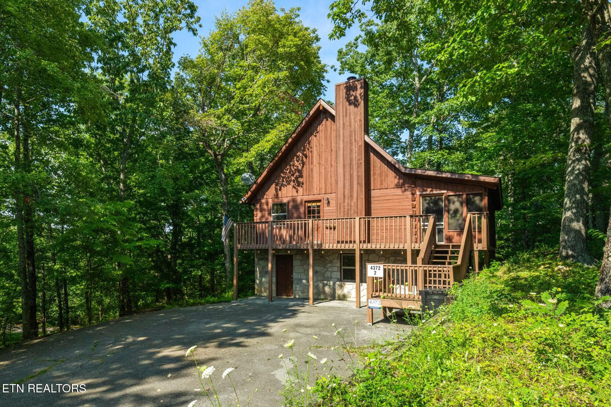 4372 Boogertown Road Sevierville TN 37876