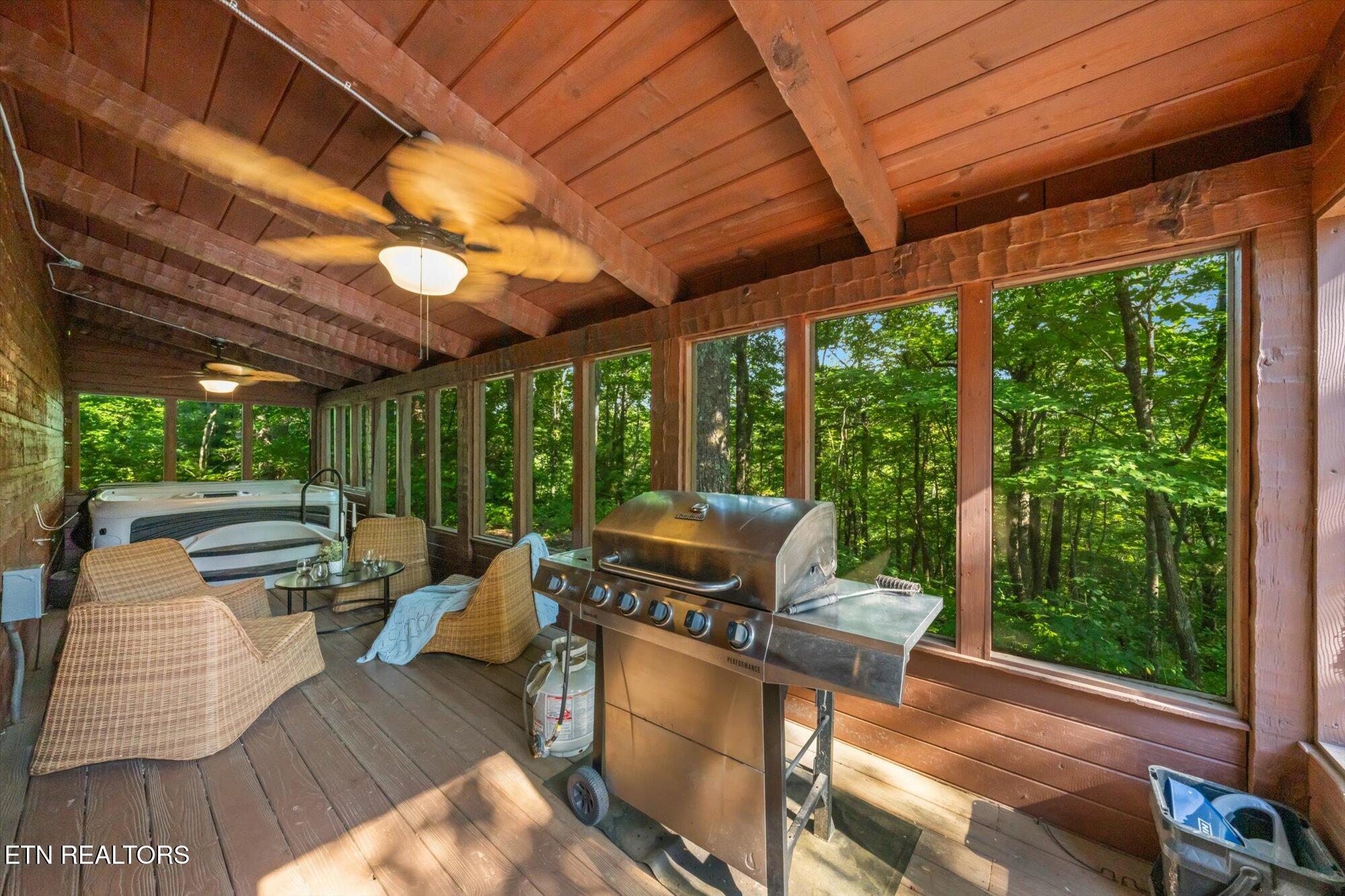 4372 Boogertown Road Sevierville TN 37876