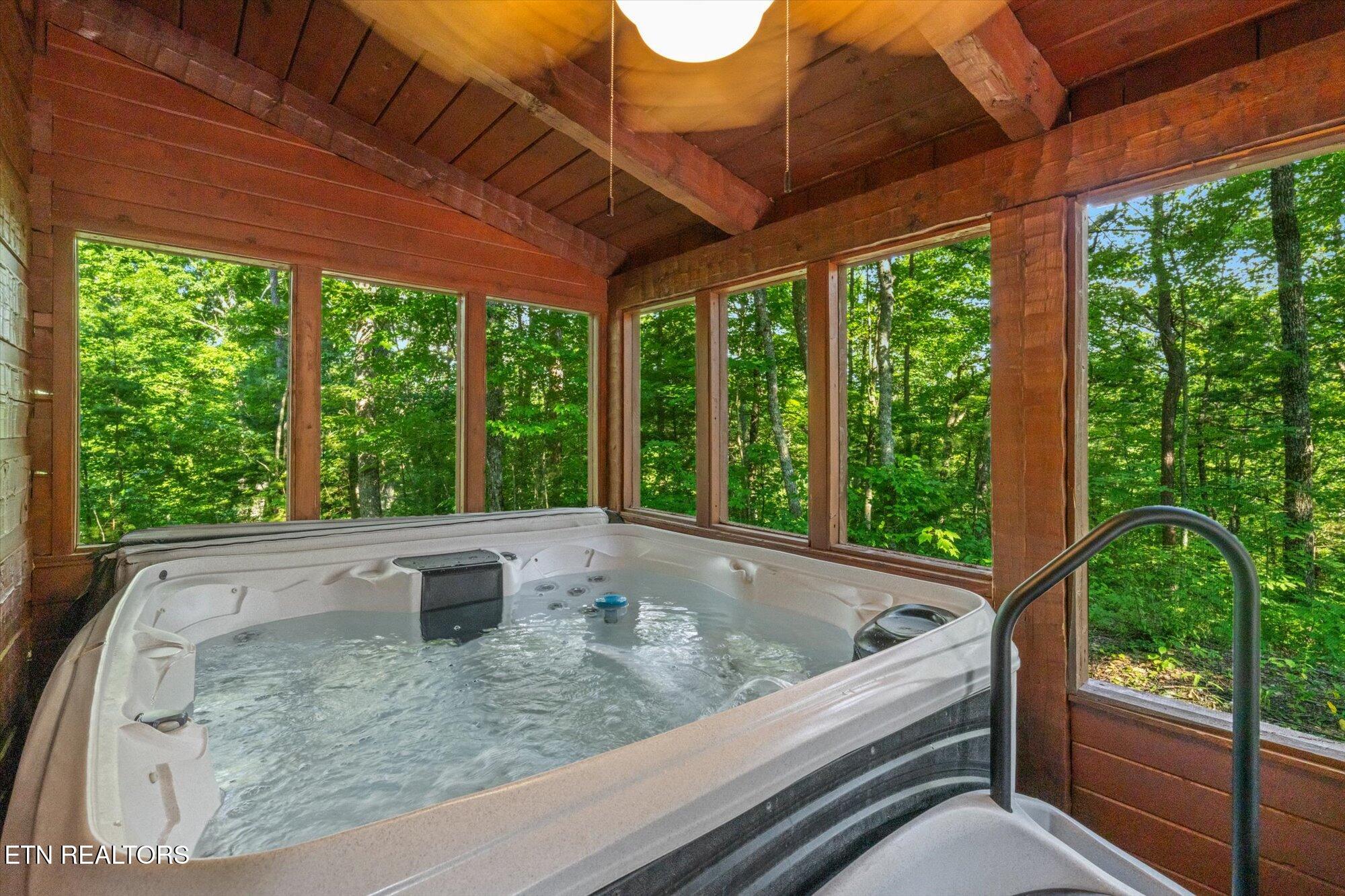 4372 Boogertown Road Sevierville TN 37876