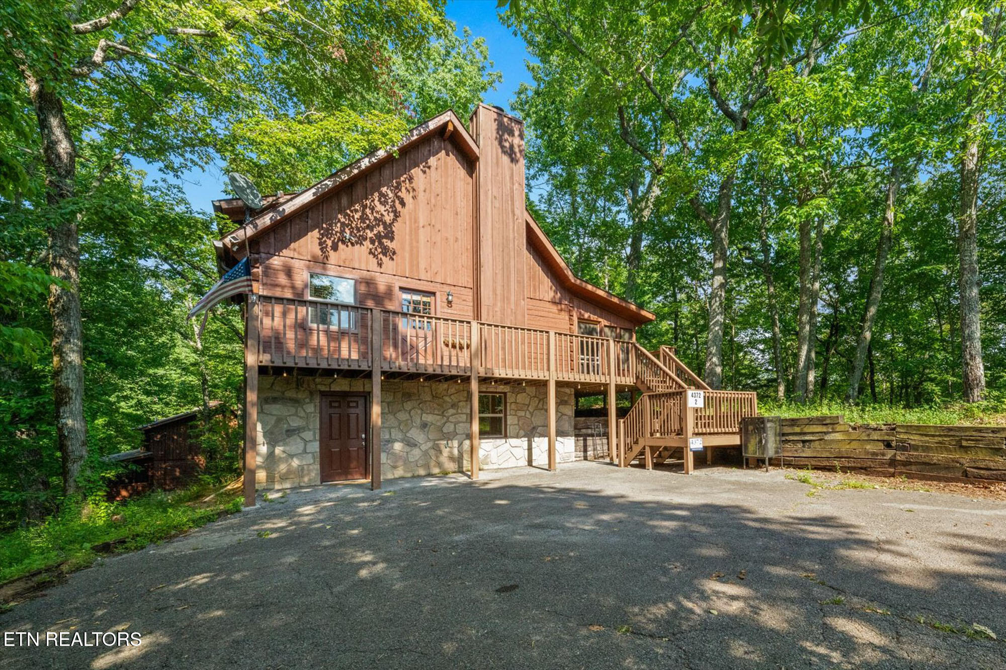 4372 Boogertown Road Sevierville TN 37876