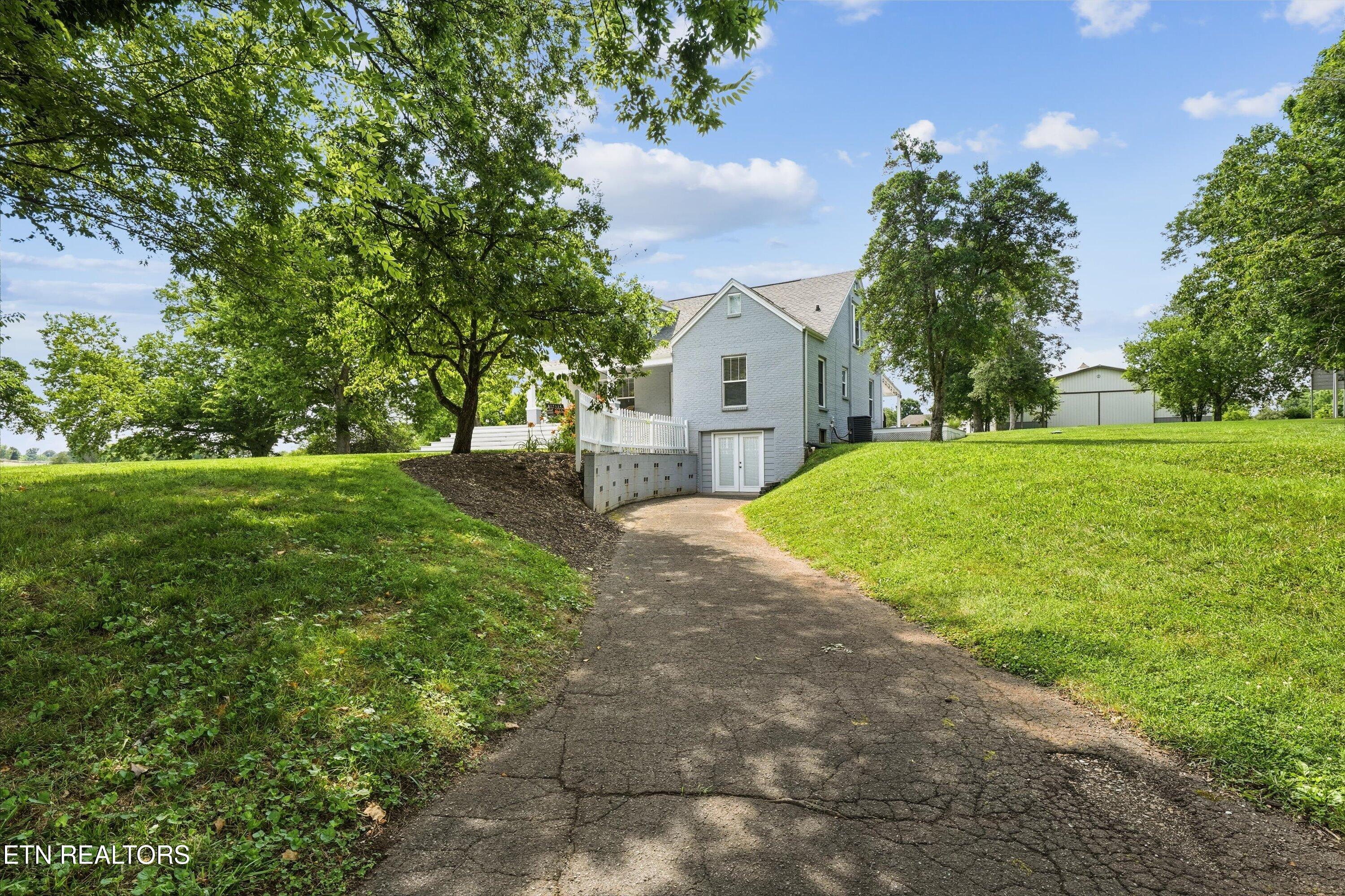 930 Gregg Road Friendsville TN 37737