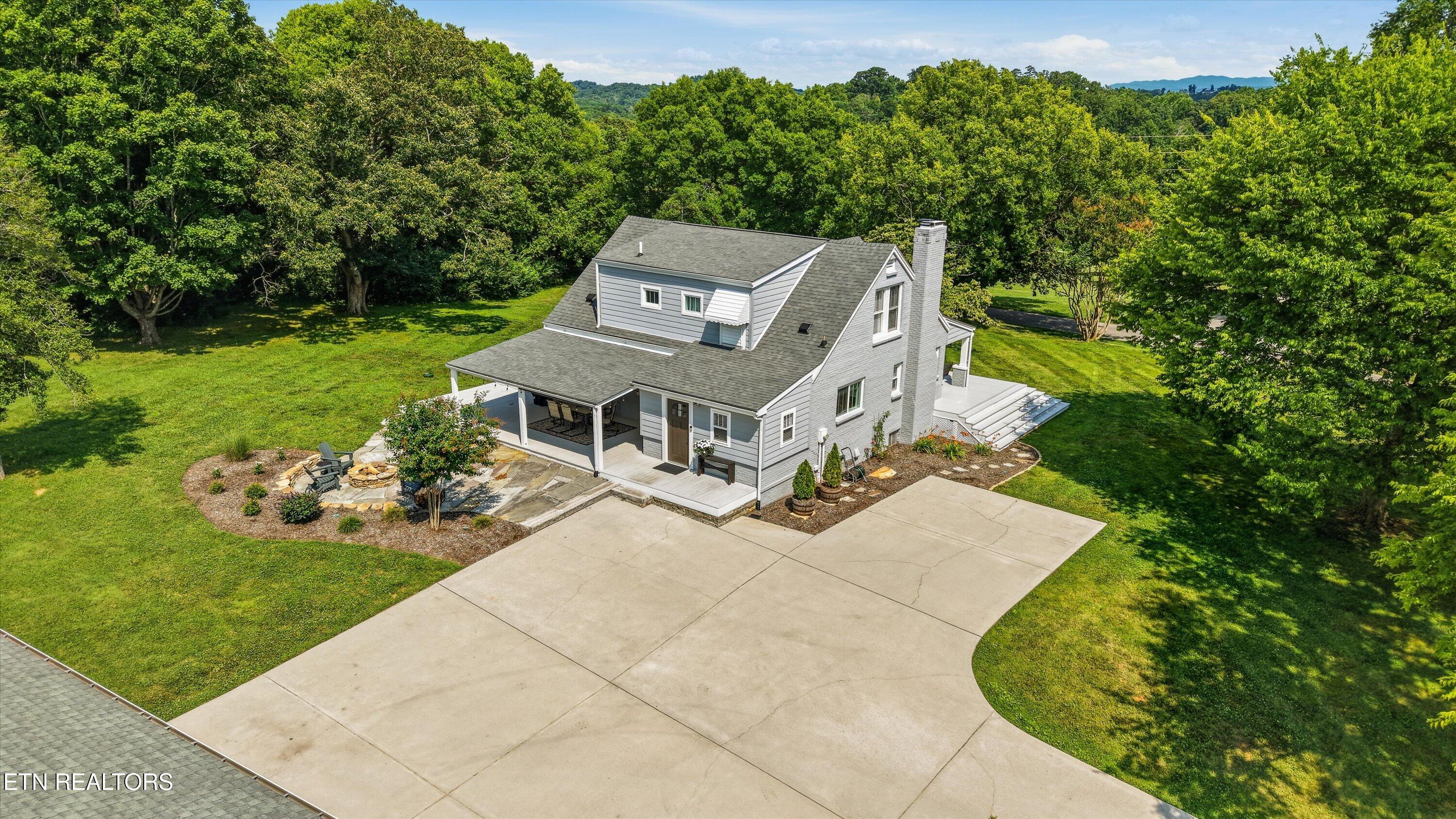 930 Gregg Road Friendsville TN 37737