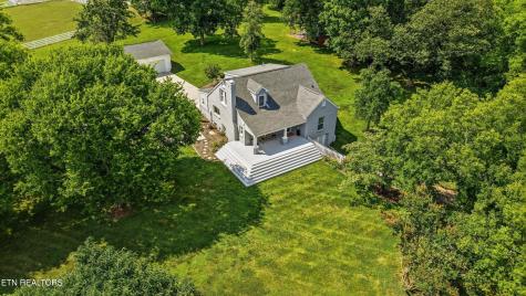 930 Gregg Road Friendsville TN 37737