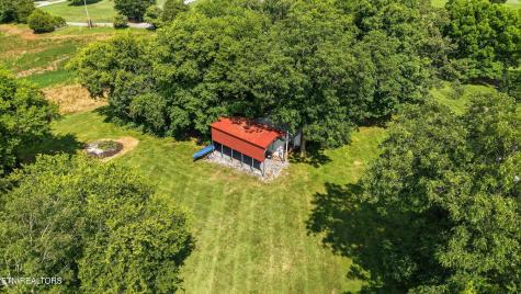 930 Gregg Road Friendsville TN 37737