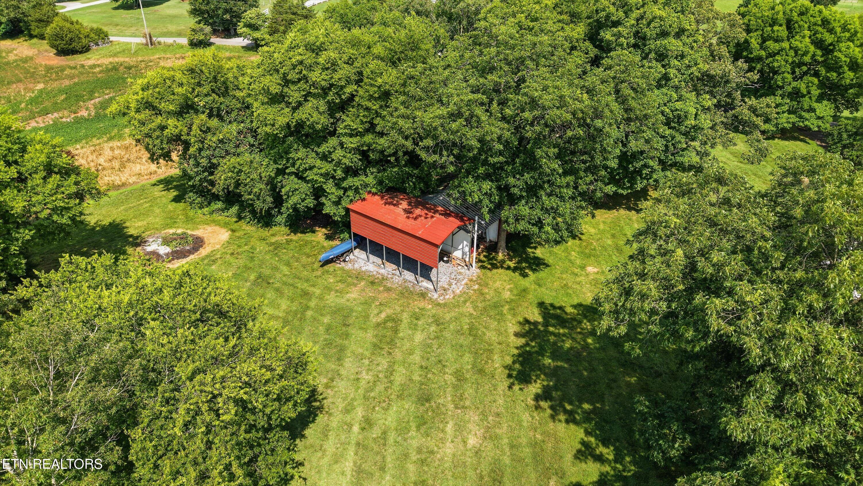 930 Gregg Road Friendsville TN 37737