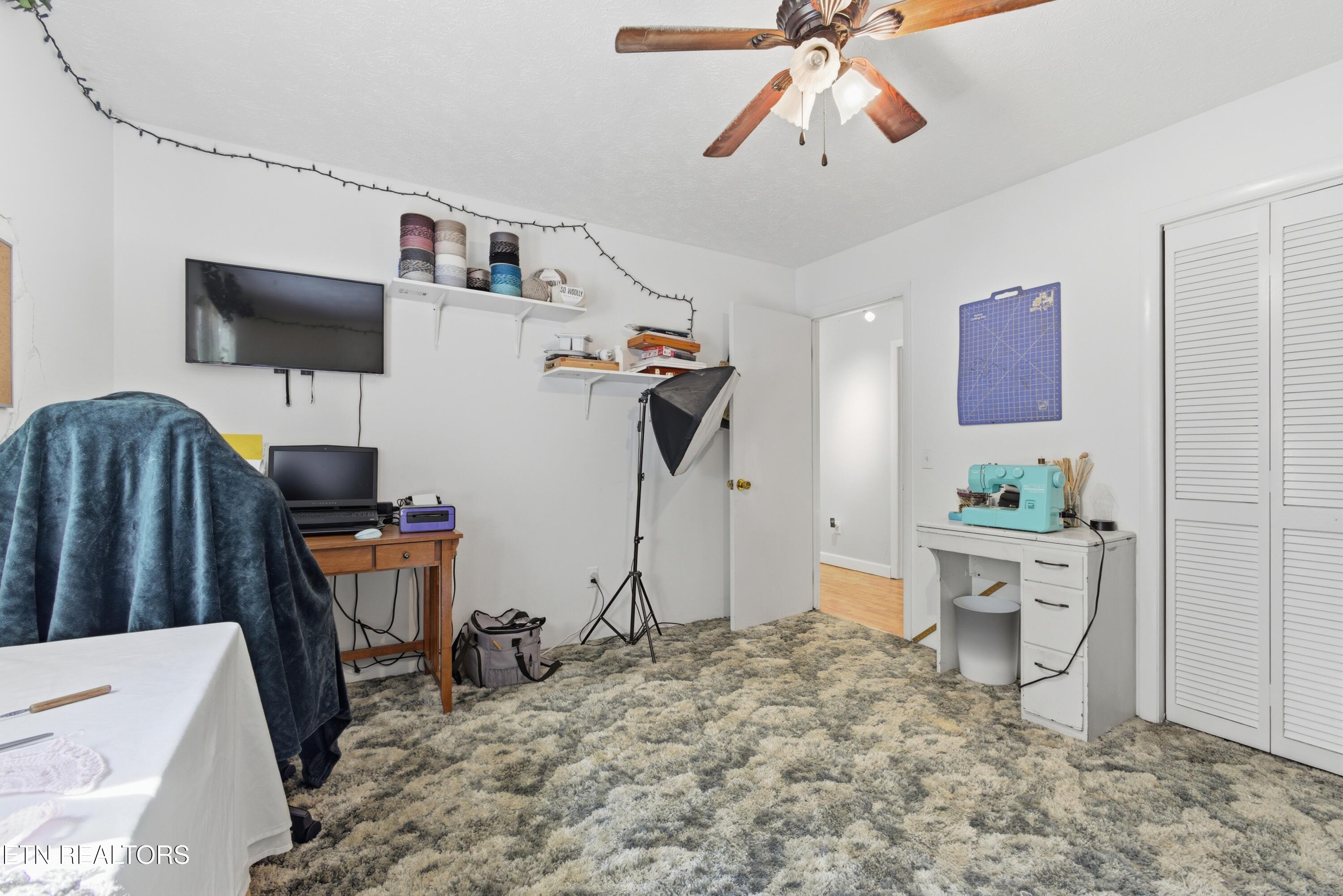 140 Walnut Street Deer Lodge TN 37726