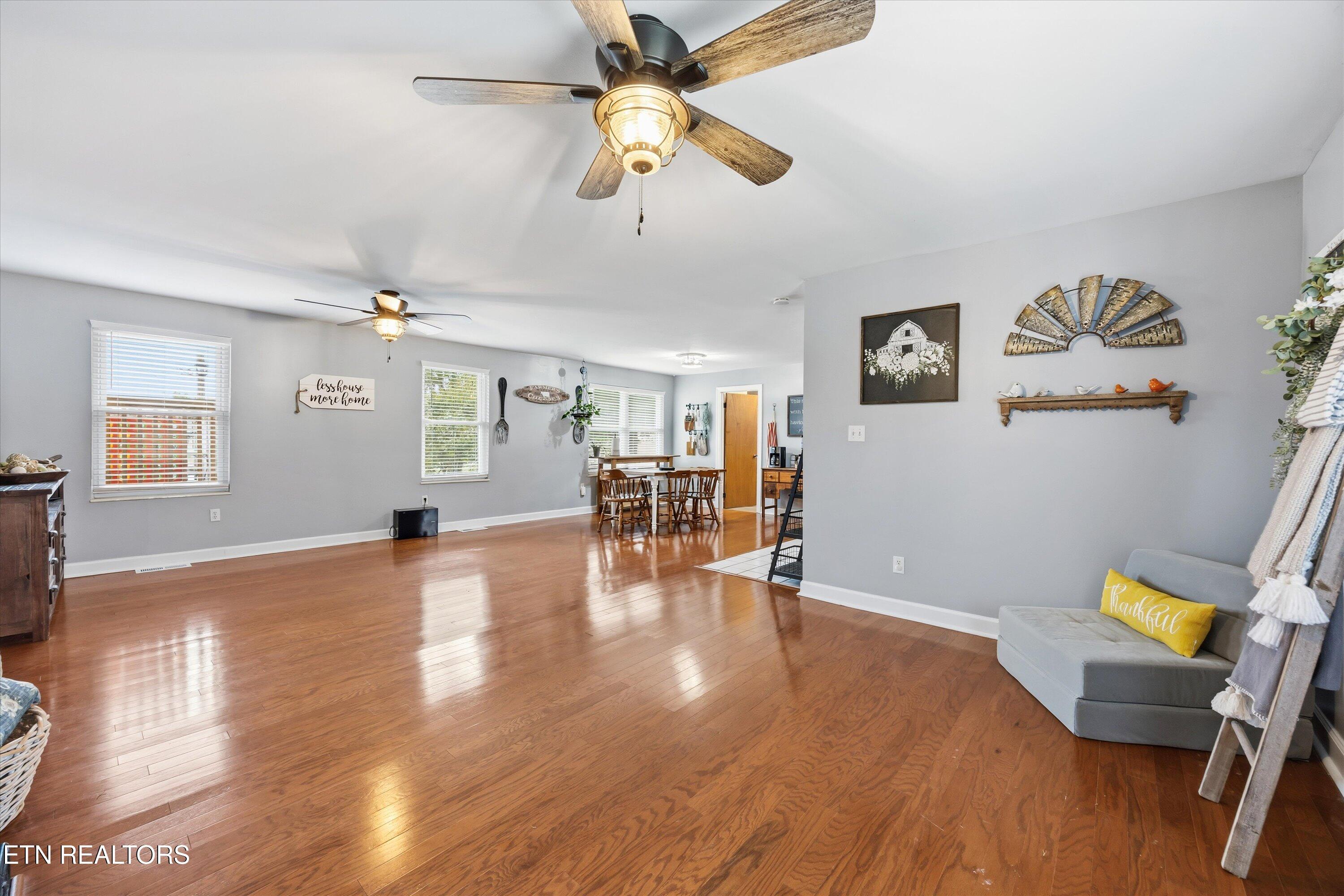 288 Forks Grove Road Lafollette TN 37766