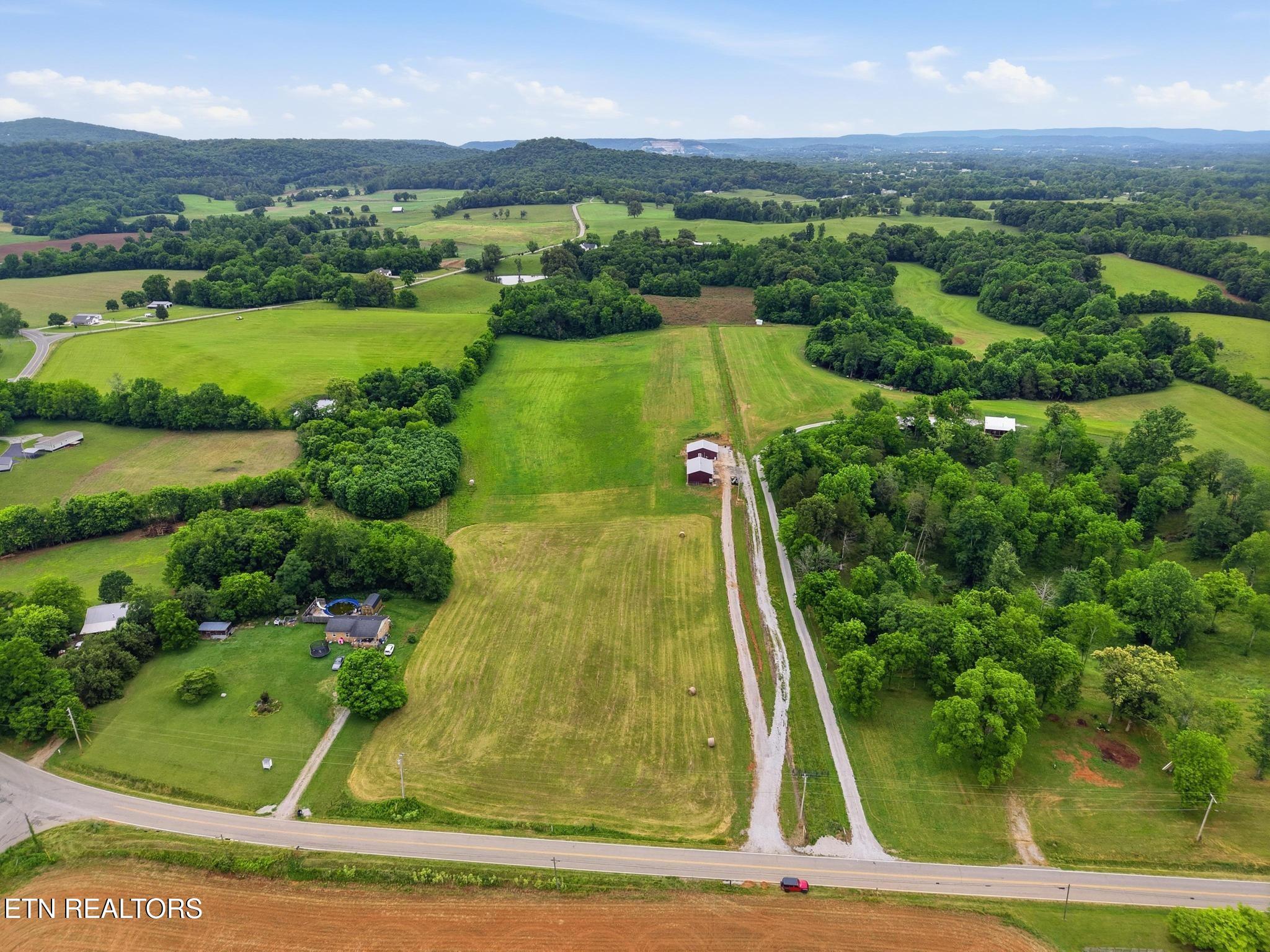1050 Franks Ferry Road Sparta TN 38583