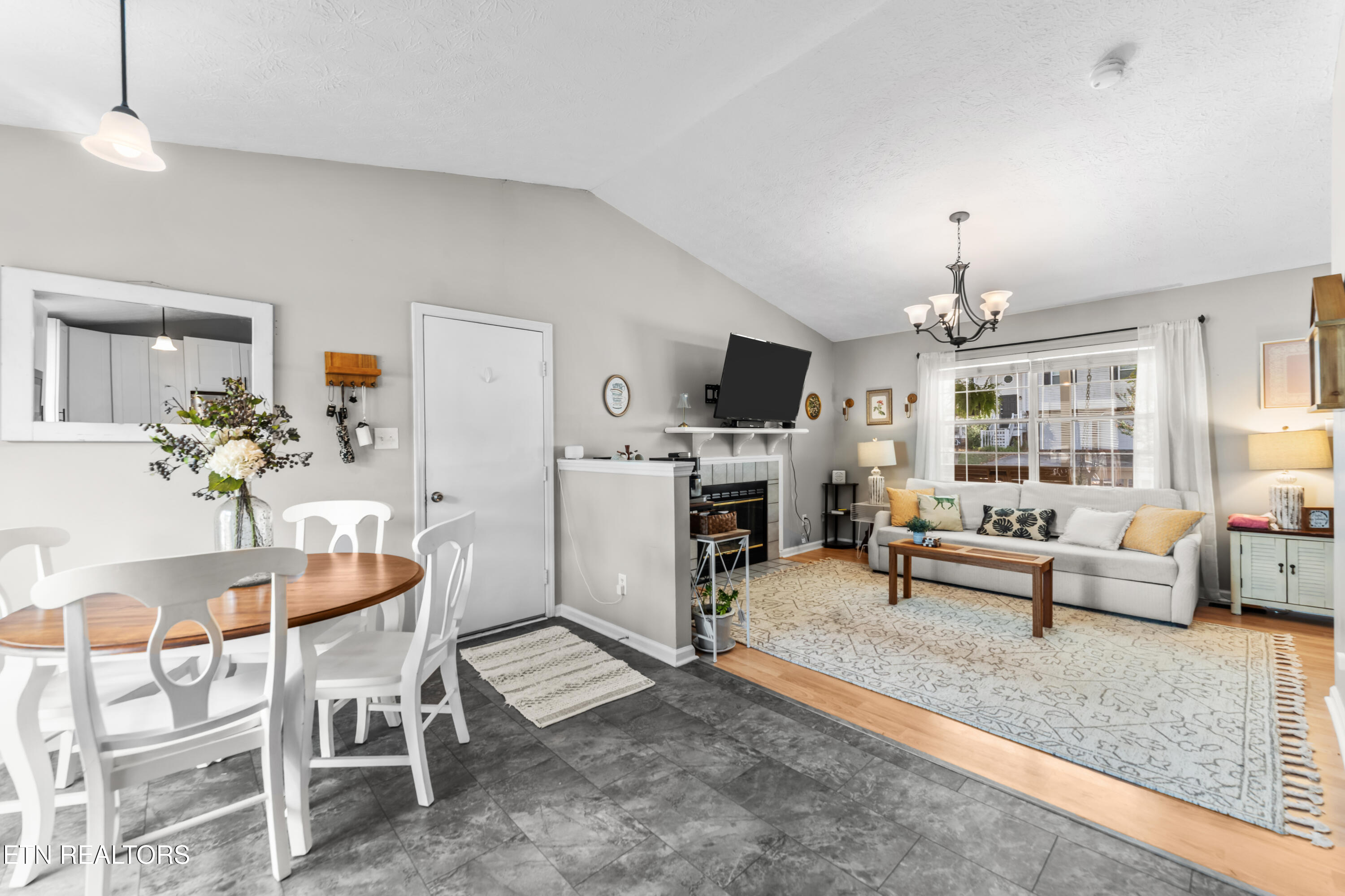 6801 Silent Brook Lane Knoxville TN 37921