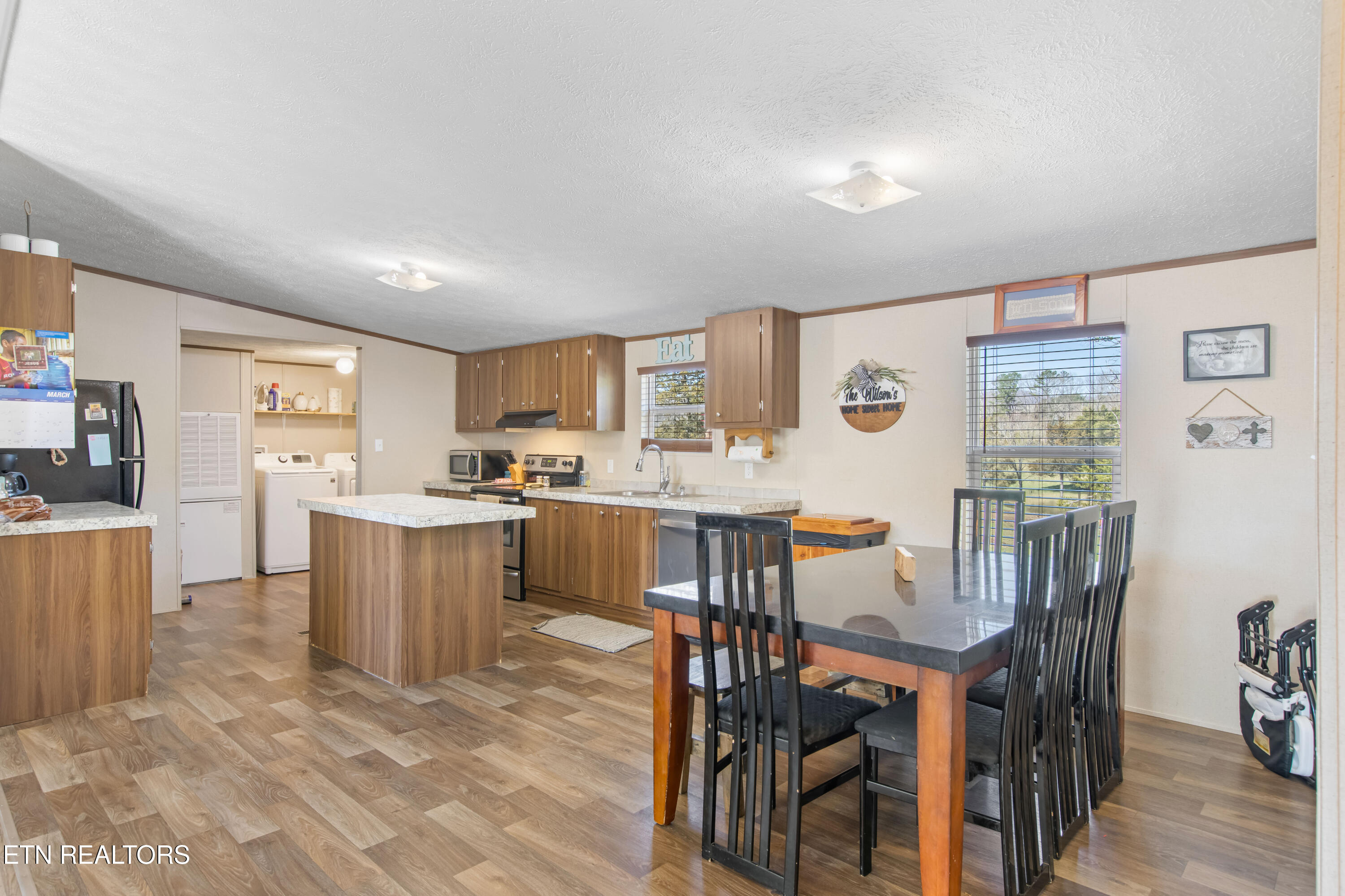 142 Branam Road Jacksboro TN 37757