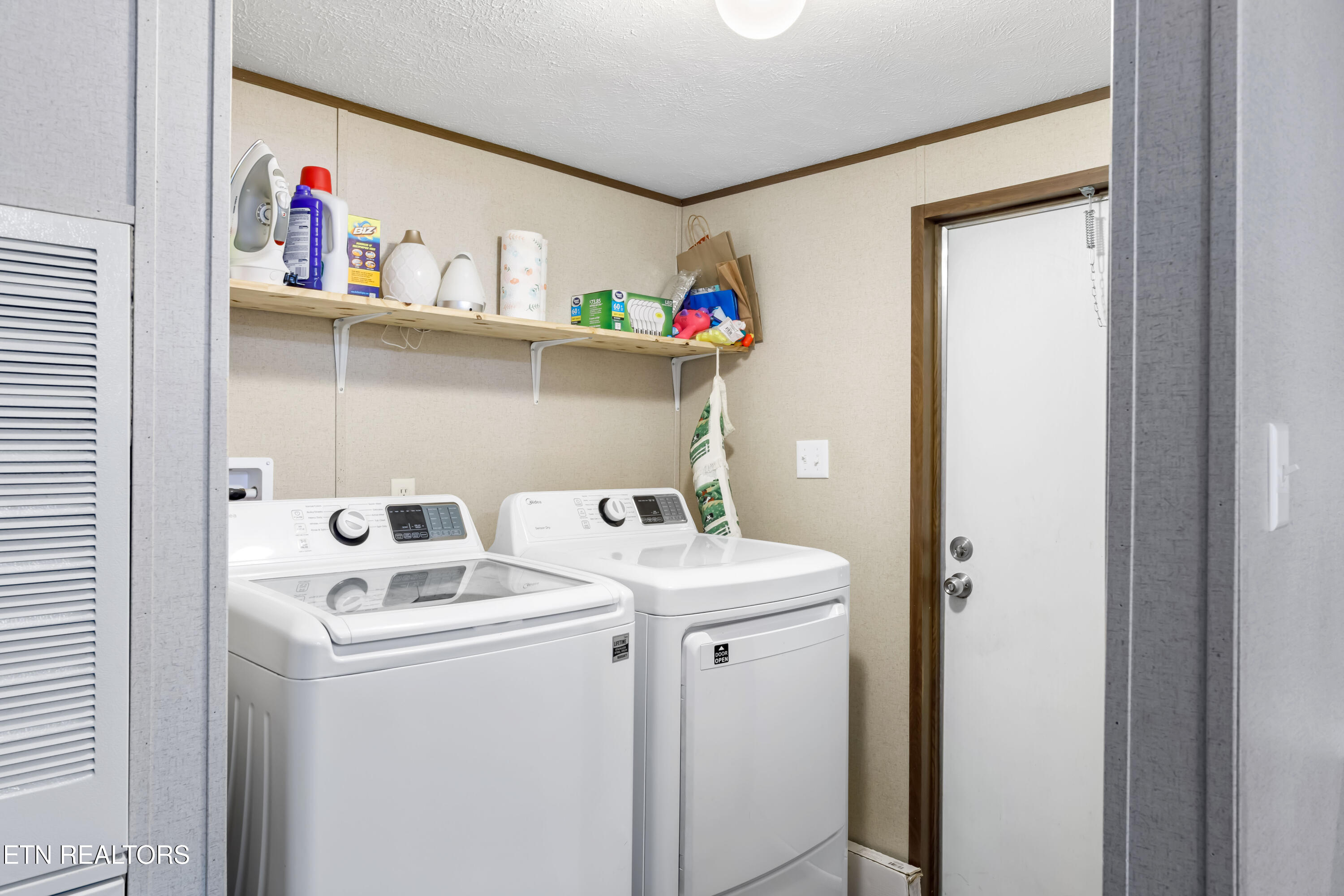 142 Branam Road Jacksboro TN 37757