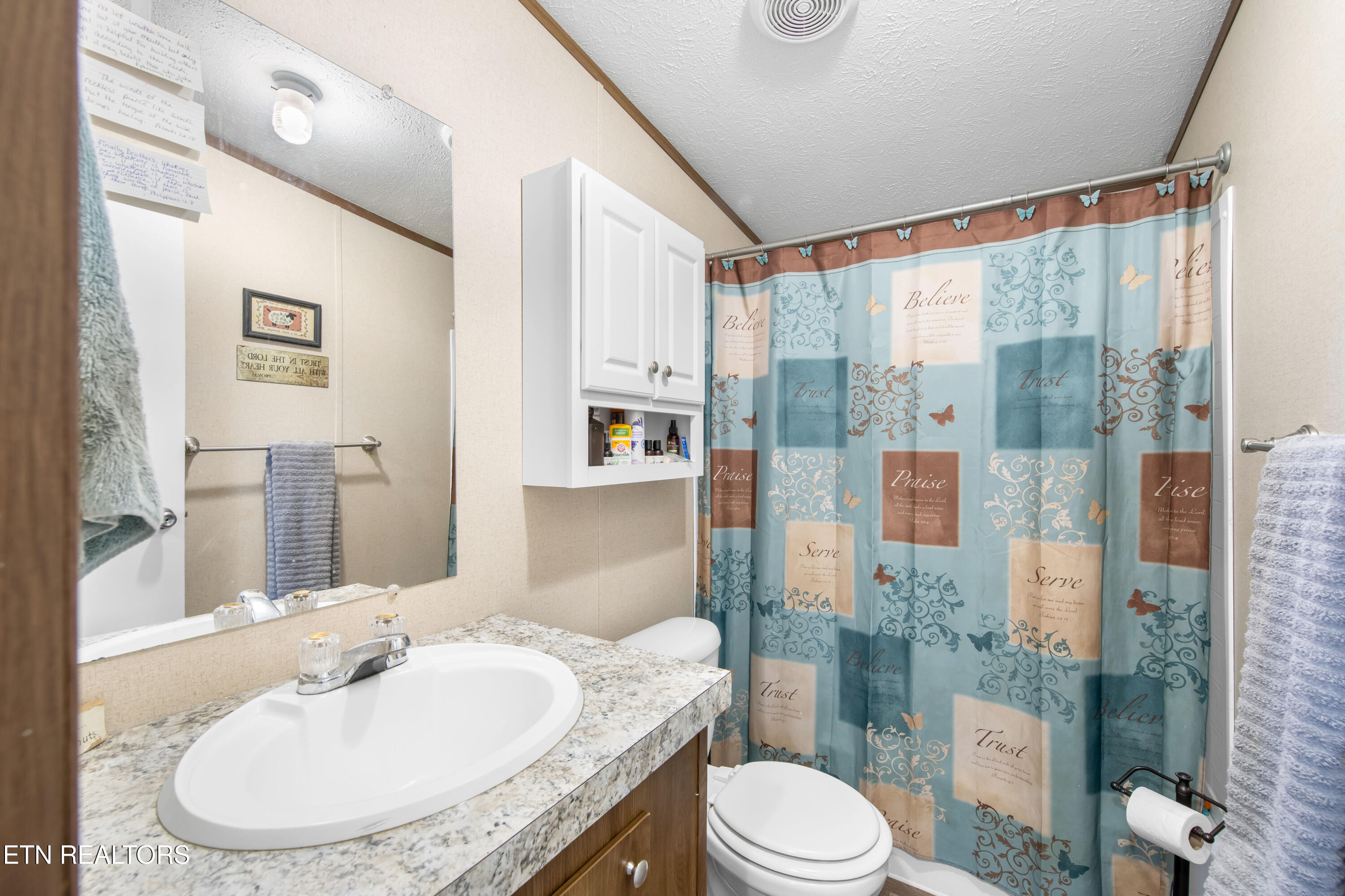 142 Branam Road Jacksboro TN 37757