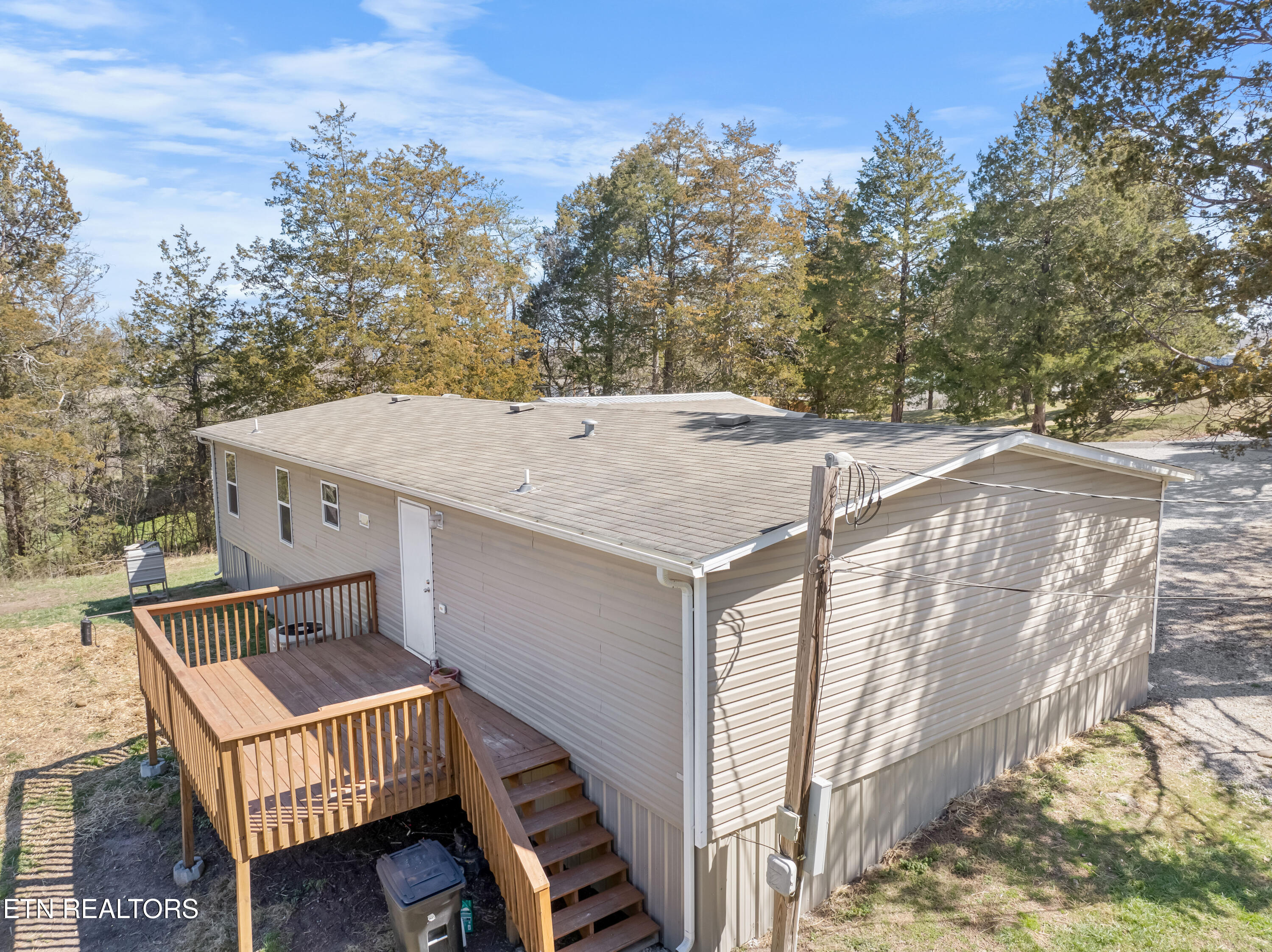 142 Branam Road Jacksboro TN 37757