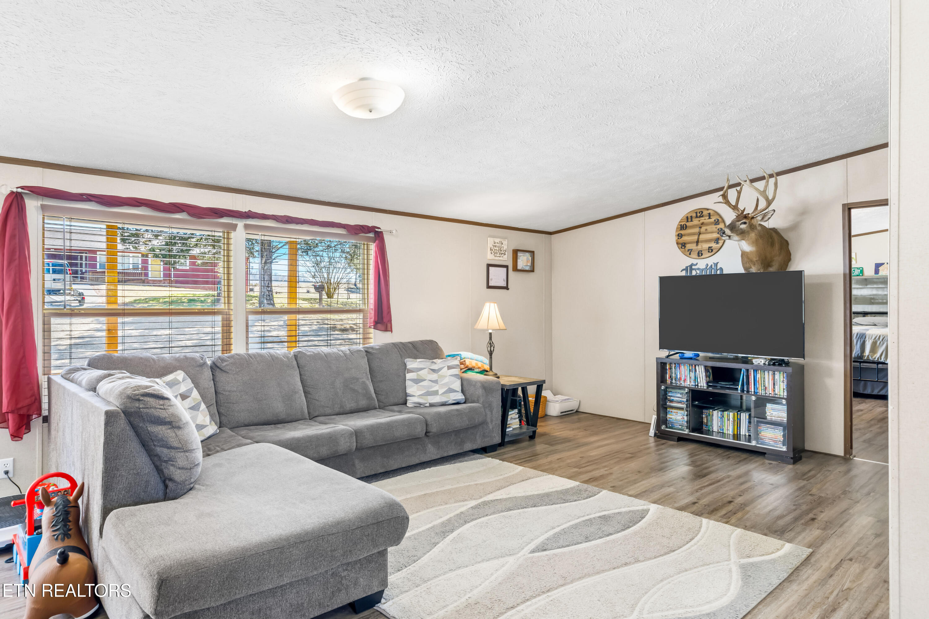 142 Branam Road Jacksboro TN 37757
