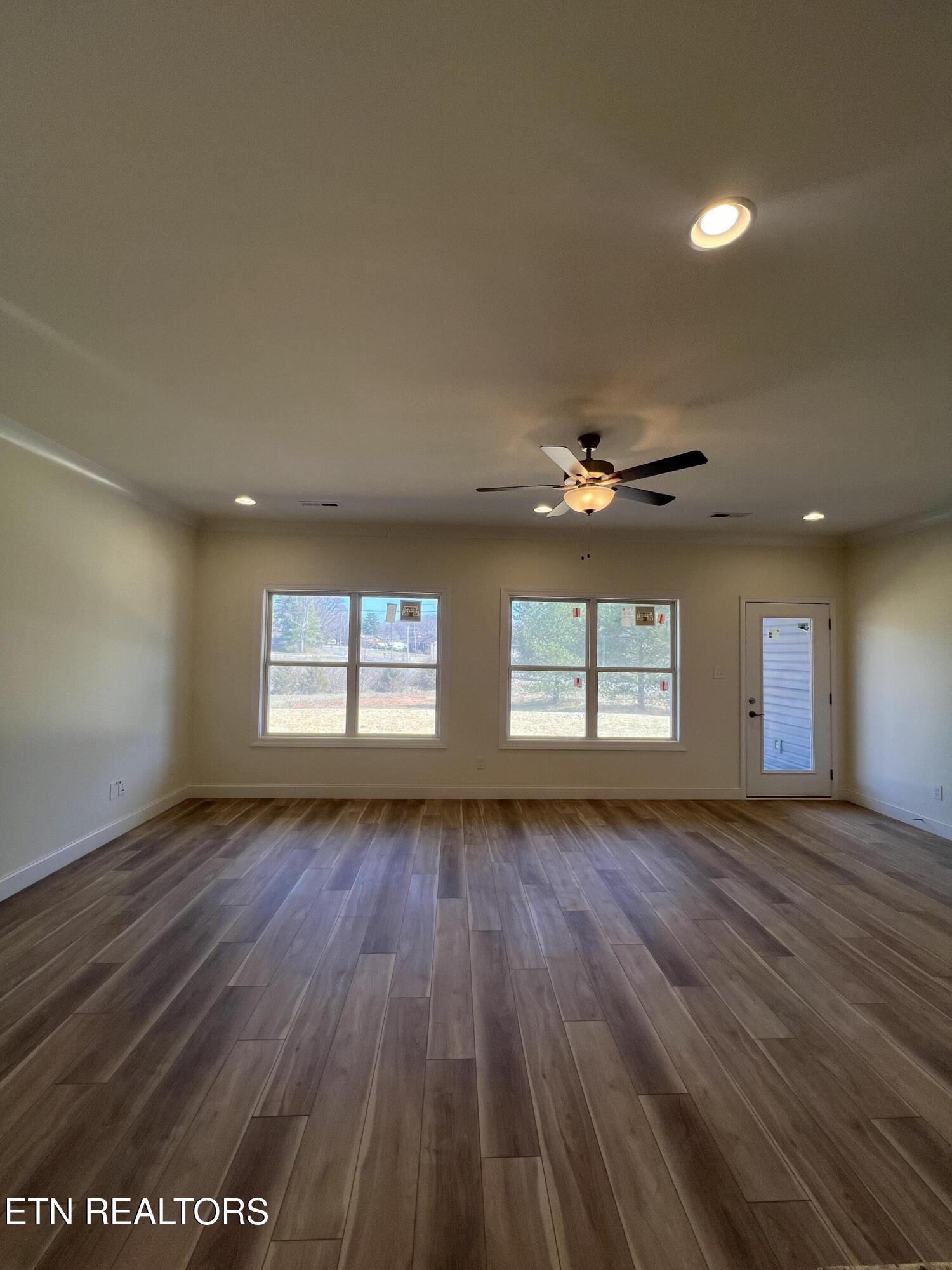 1402 Summer Meadow Lane Powell TN 37849