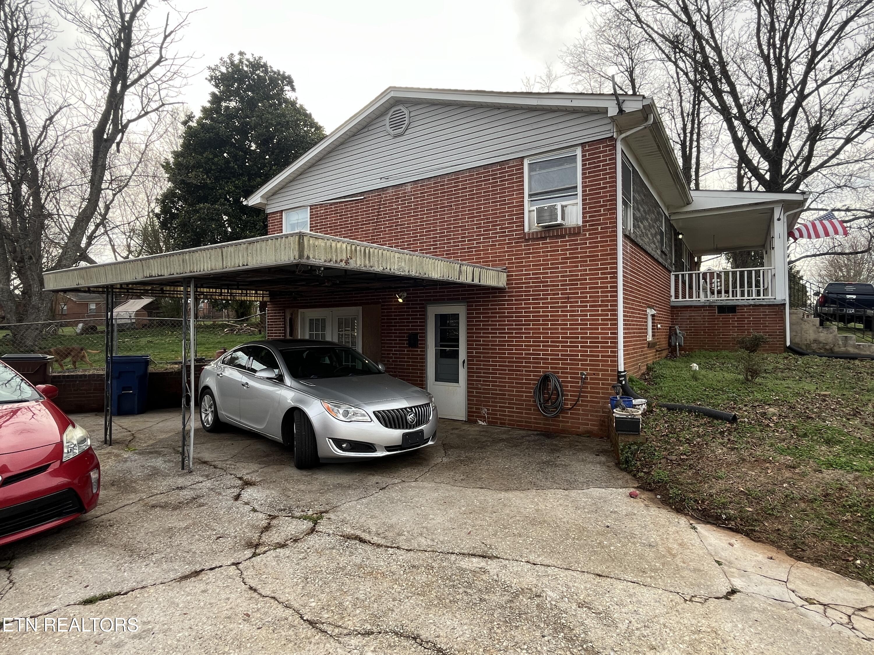 821 W Cherokee Drive Jefferson City TN 37760