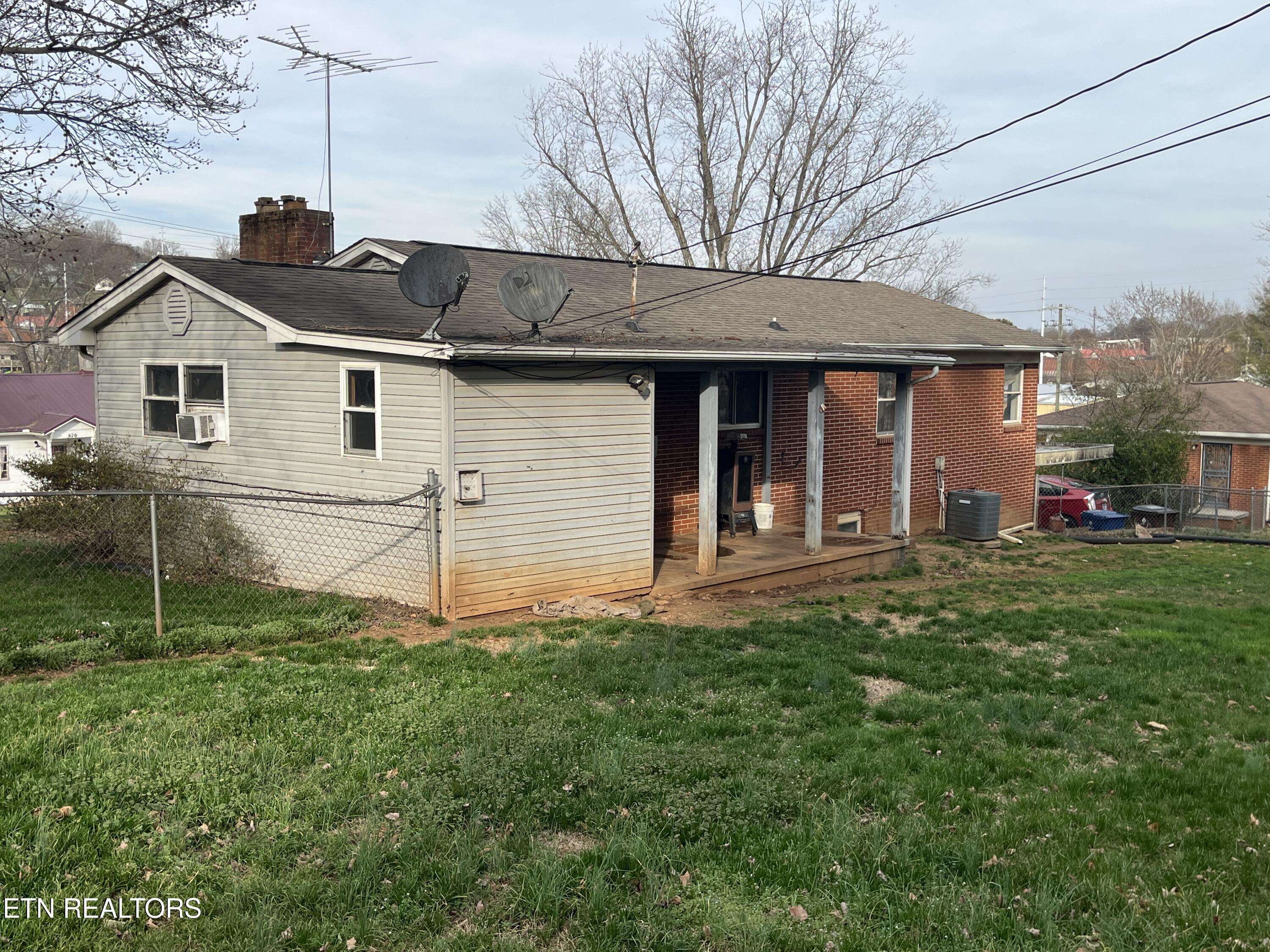 821 W Cherokee Drive Jefferson City TN 37760