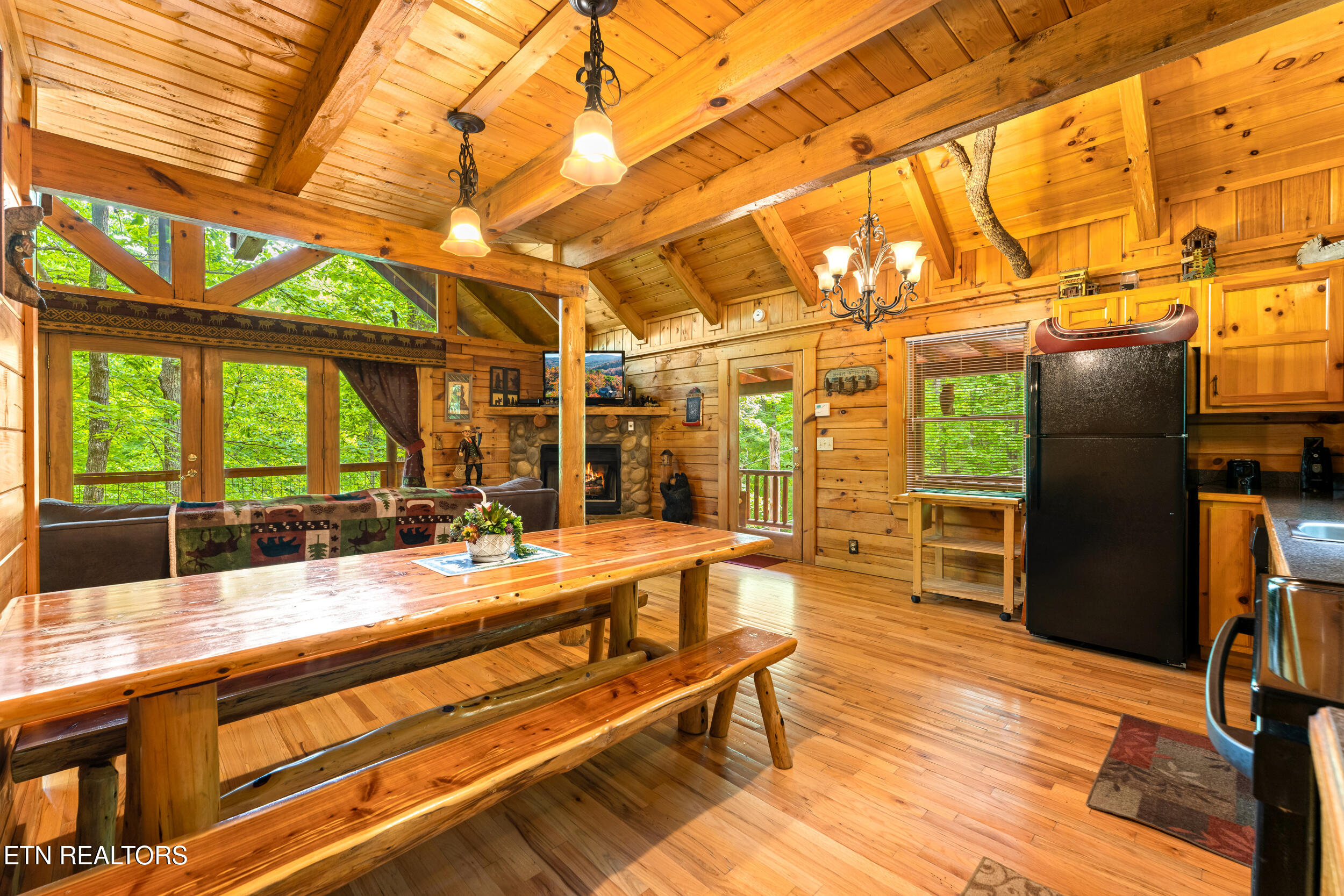 4230 Alyssa Way Gatlinburg TN 37738