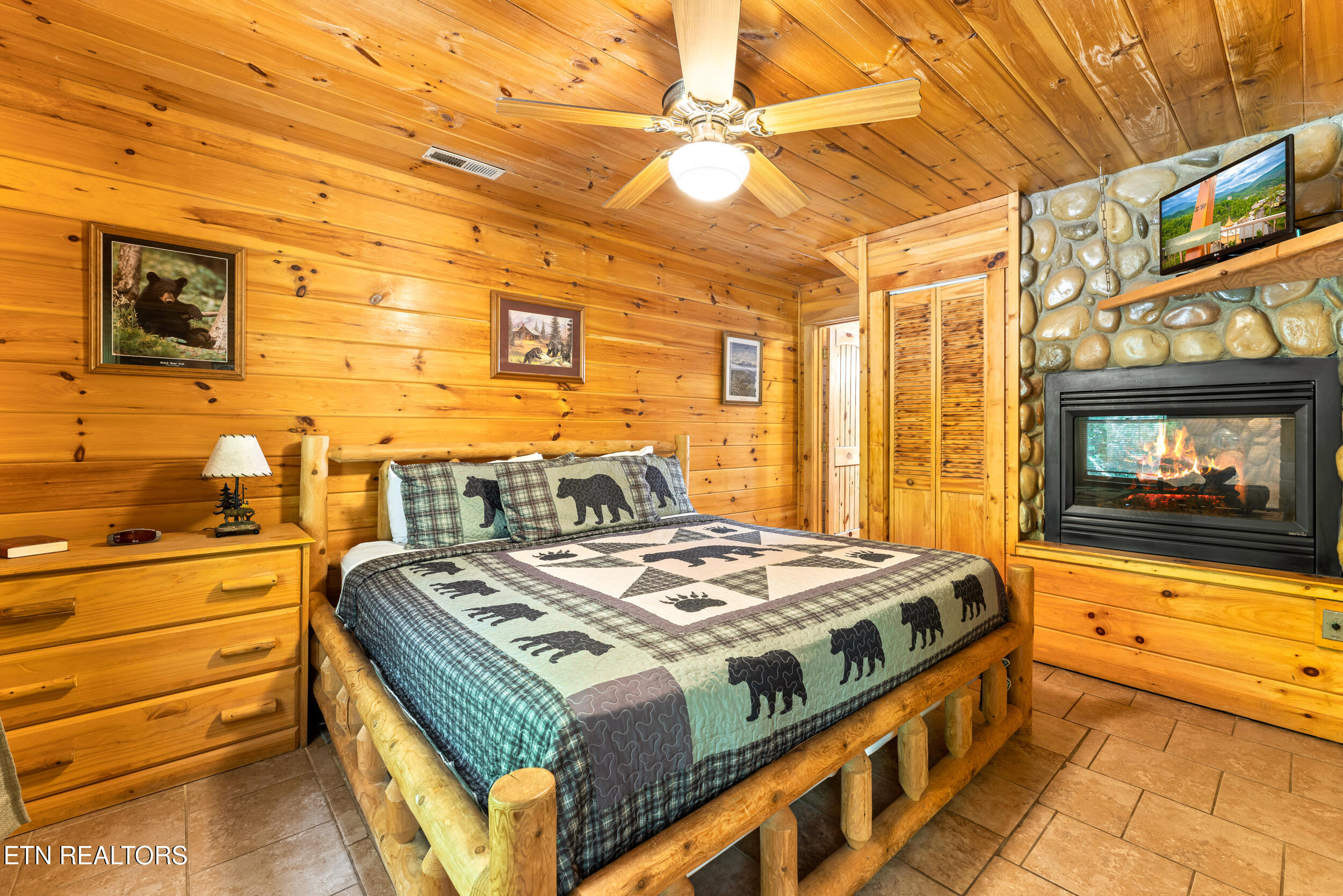 4230 Alyssa Way Gatlinburg TN 37738