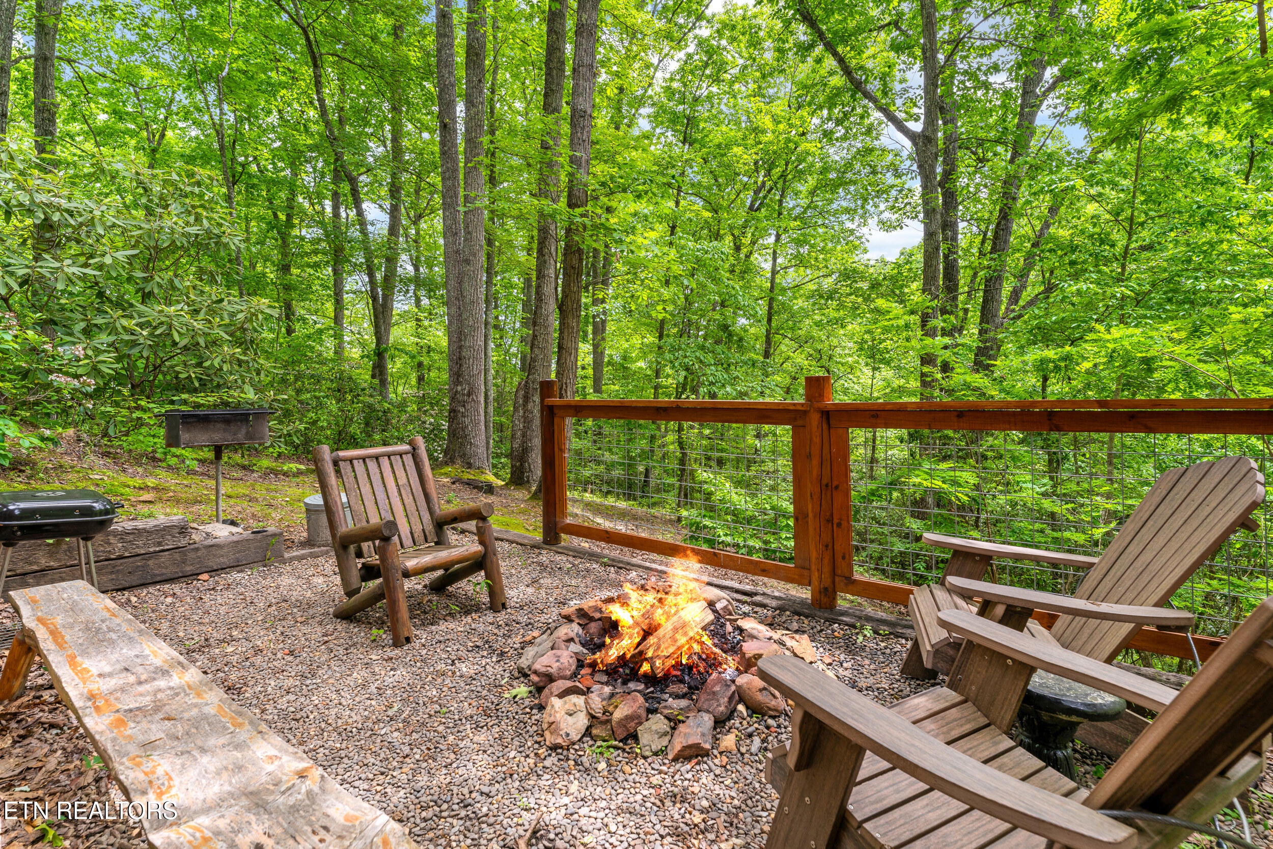 4230 Alyssa Way Gatlinburg TN 37738