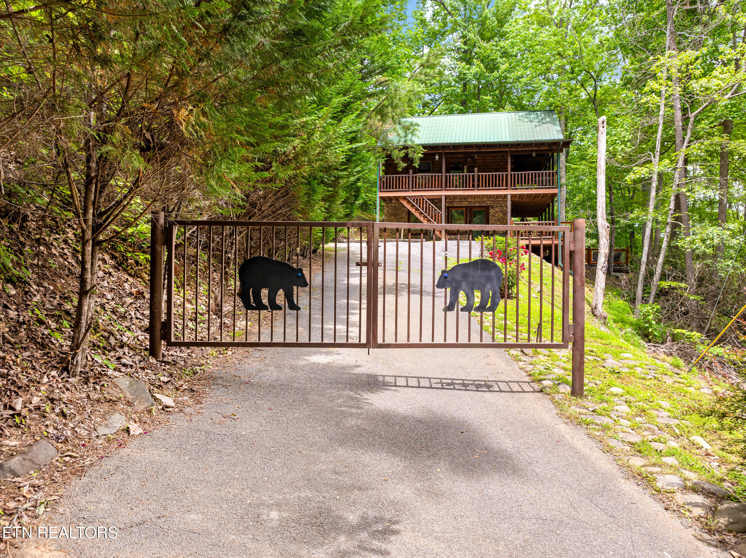 4230 Alyssa Way Gatlinburg TN 37738