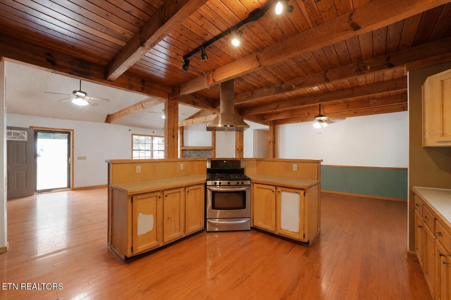 4422 Beaus Bend Road Louisville TN 37777