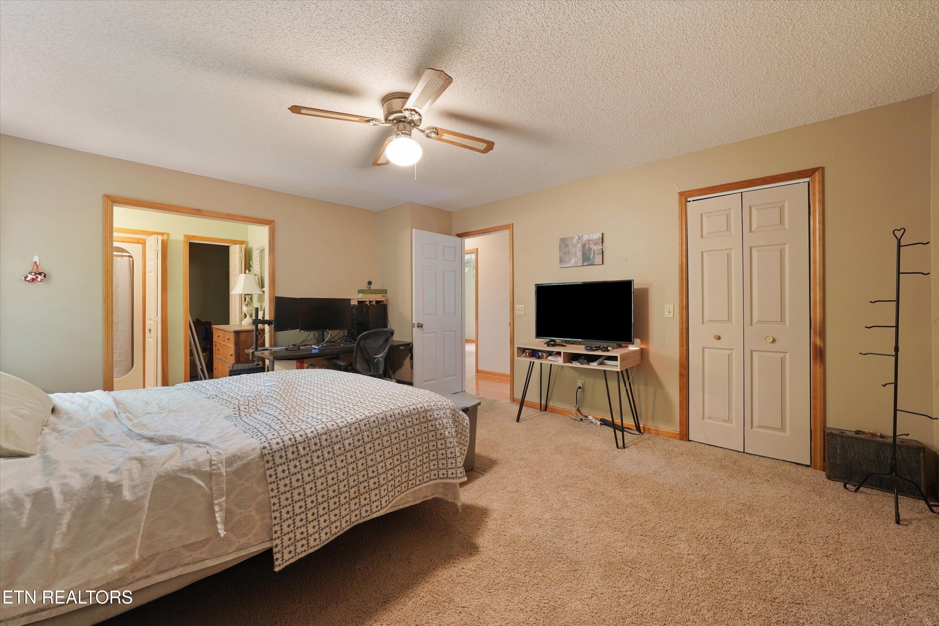4422 Beaus Bend Road Louisville TN 37777