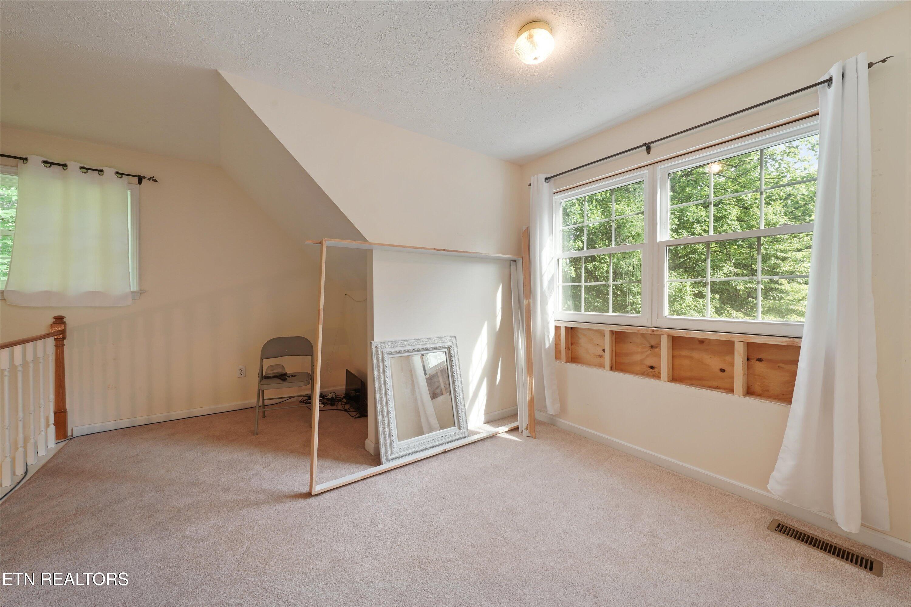 4422 Beaus Bend Road Louisville TN 37777