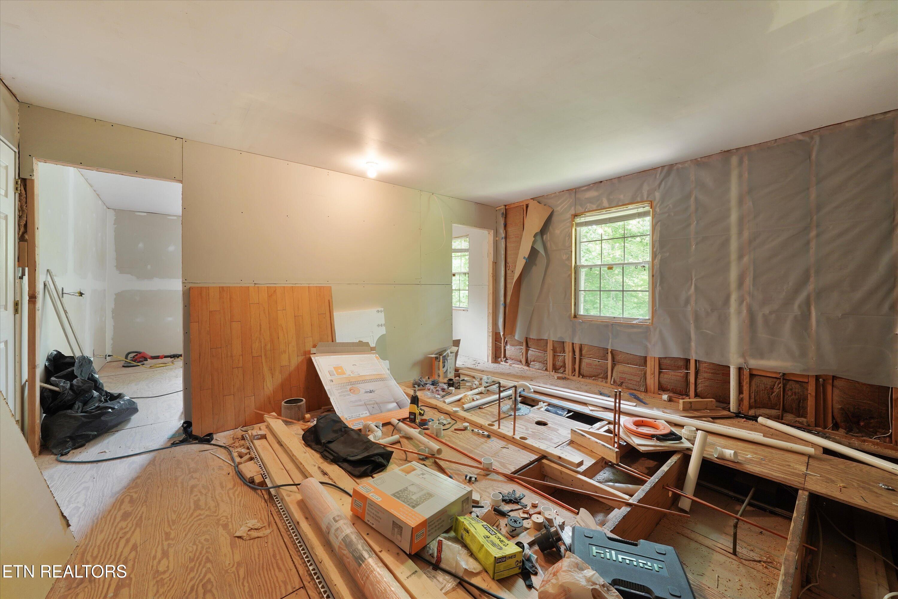 4422 Beaus Bend Road Louisville TN 37777