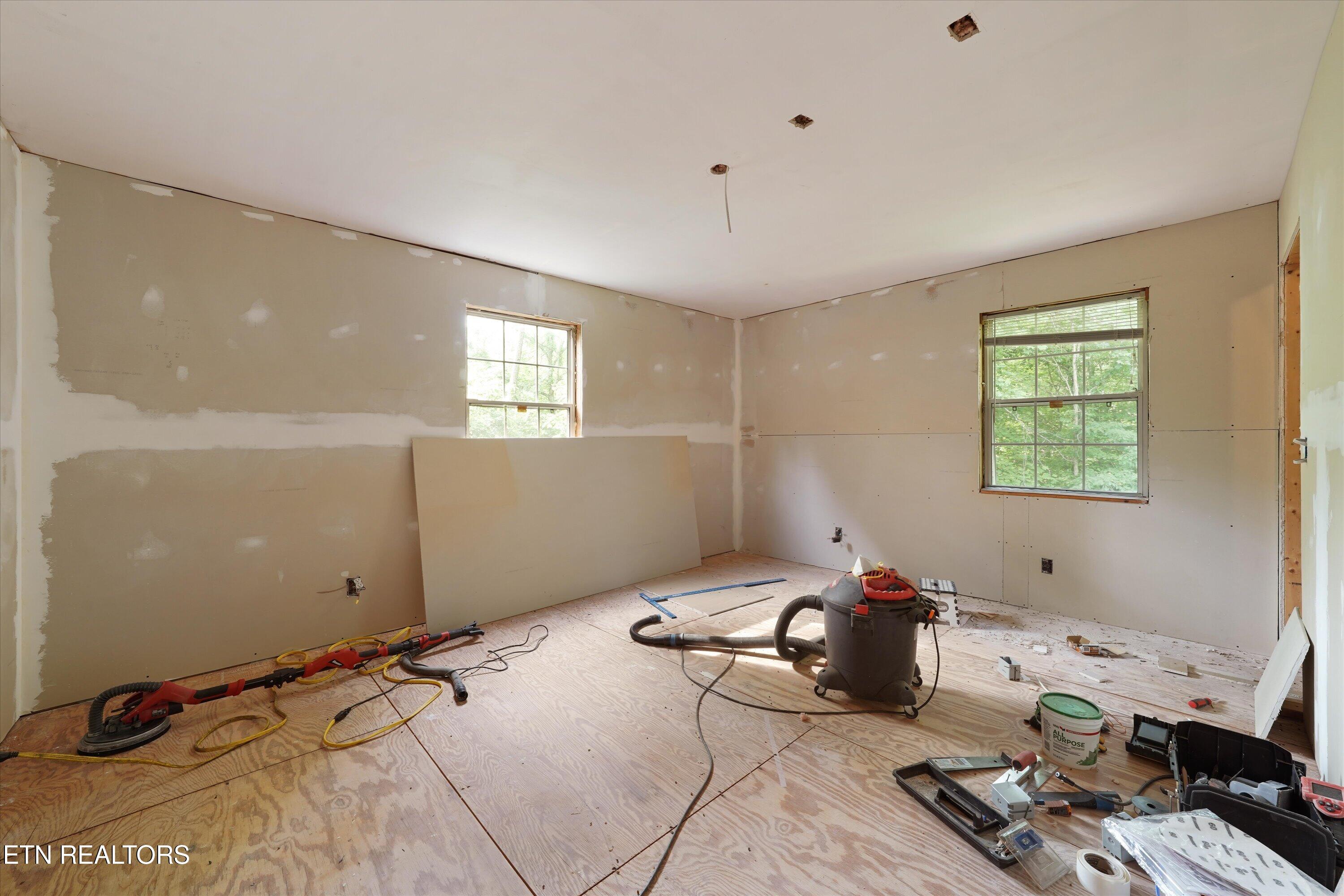 4422 Beaus Bend Road Louisville TN 37777