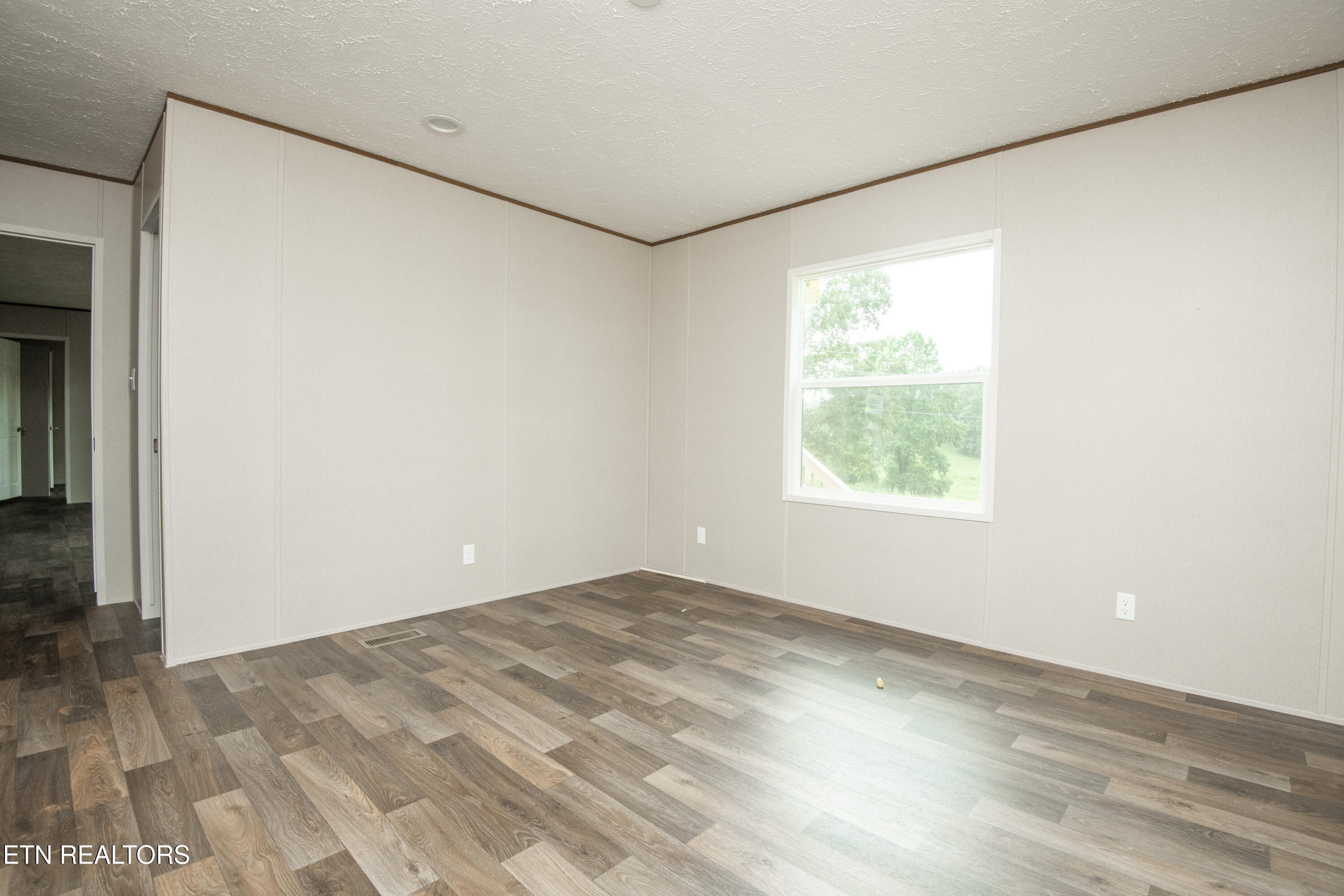 310 Valley Drive Loudon TN 37774
