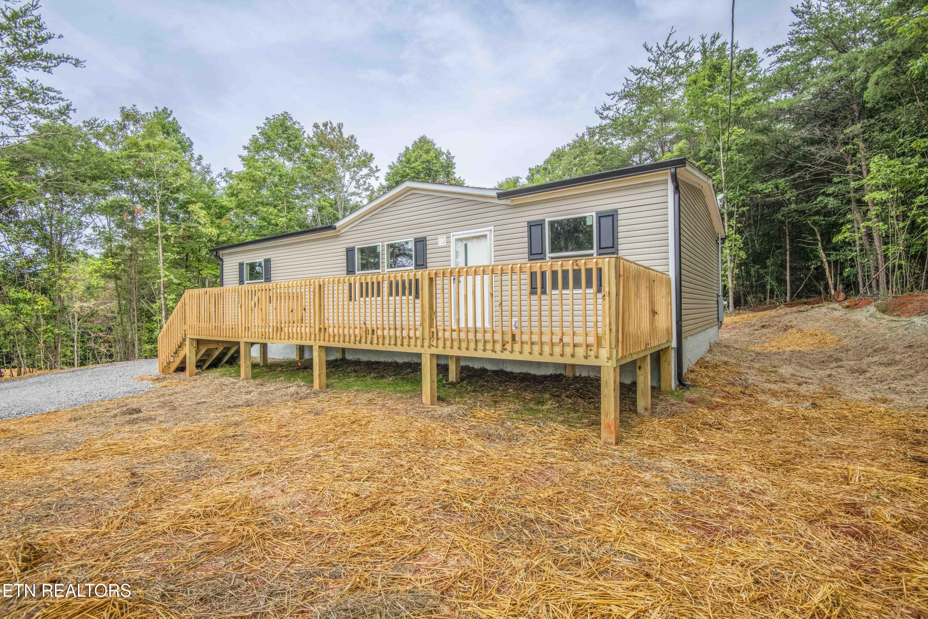 310 Valley Drive Loudon TN 37774