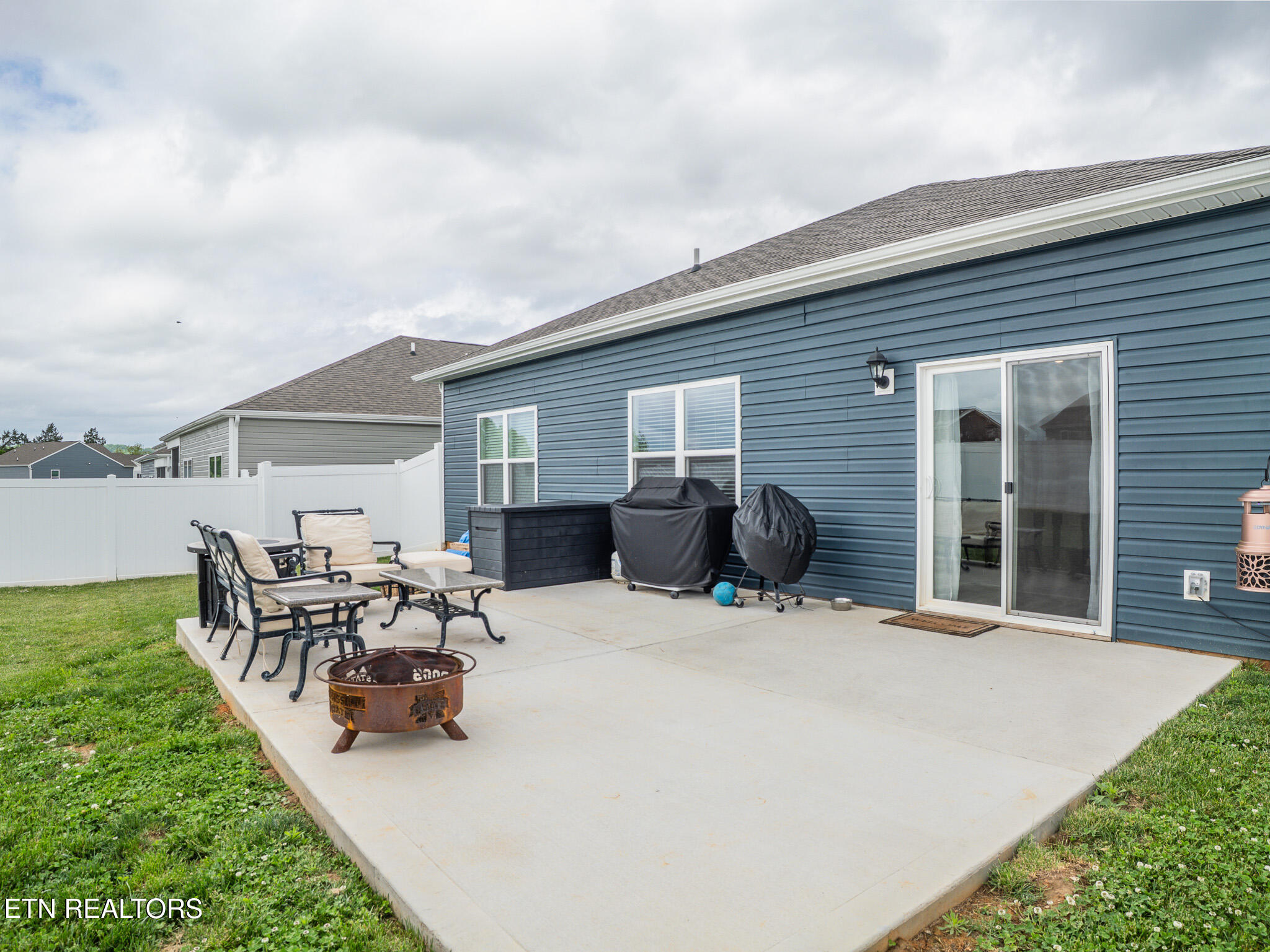 93 Thistle Drive Bluff City TN 37618