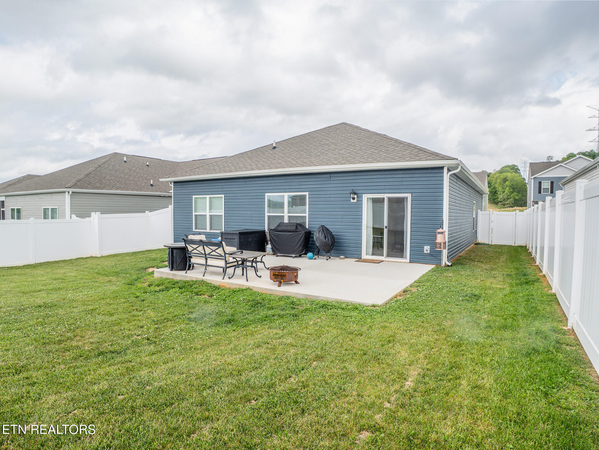 93 Thistle Drive Bluff City TN 37618